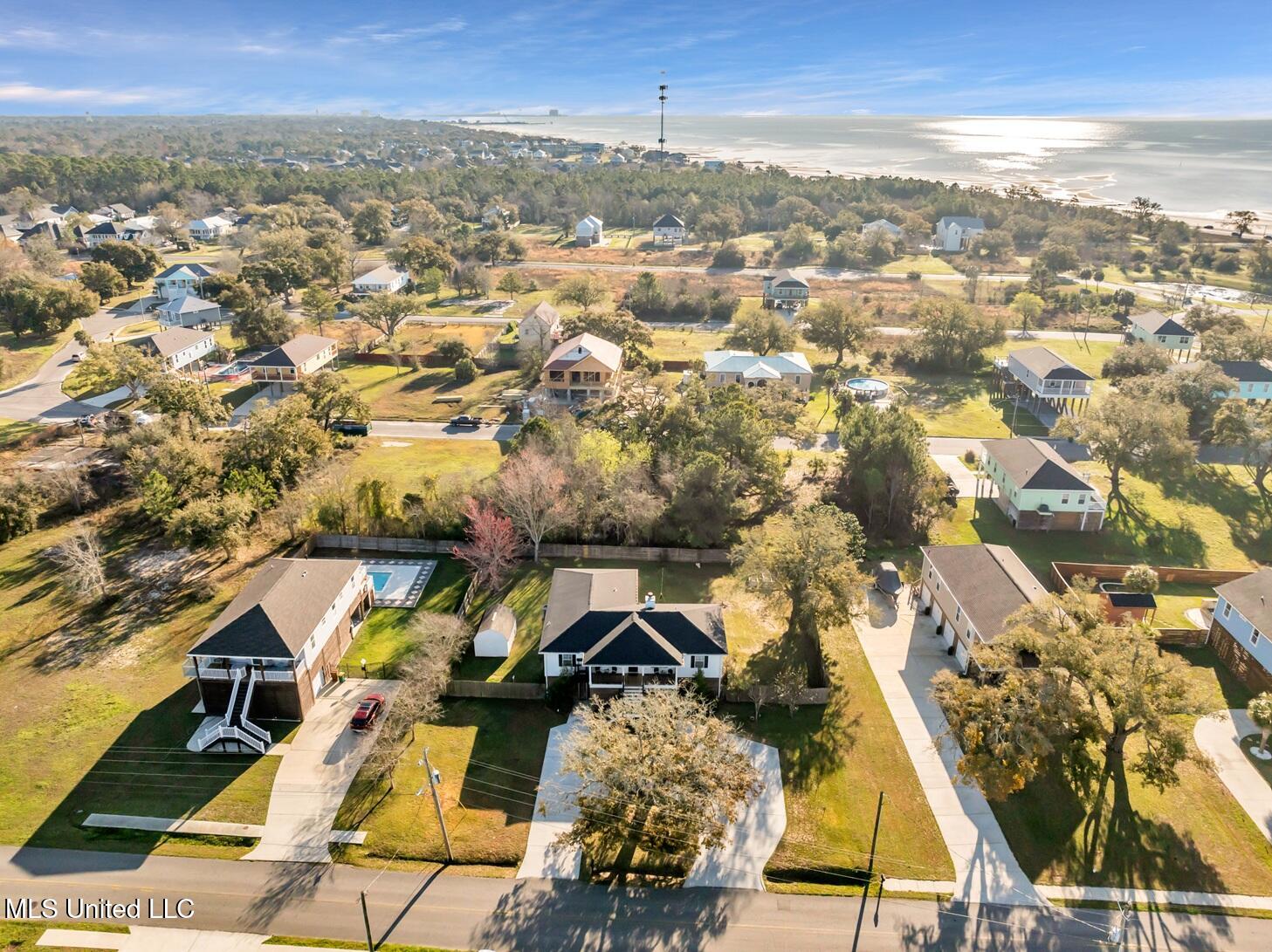 202 White Harbor Road, Long Beach, Mississippi image 6