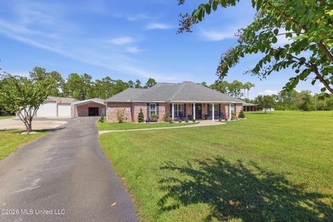 Homes For Sale - 7405 N Old Fort Bayou Road<br/> Ocean Springs, MS 39564