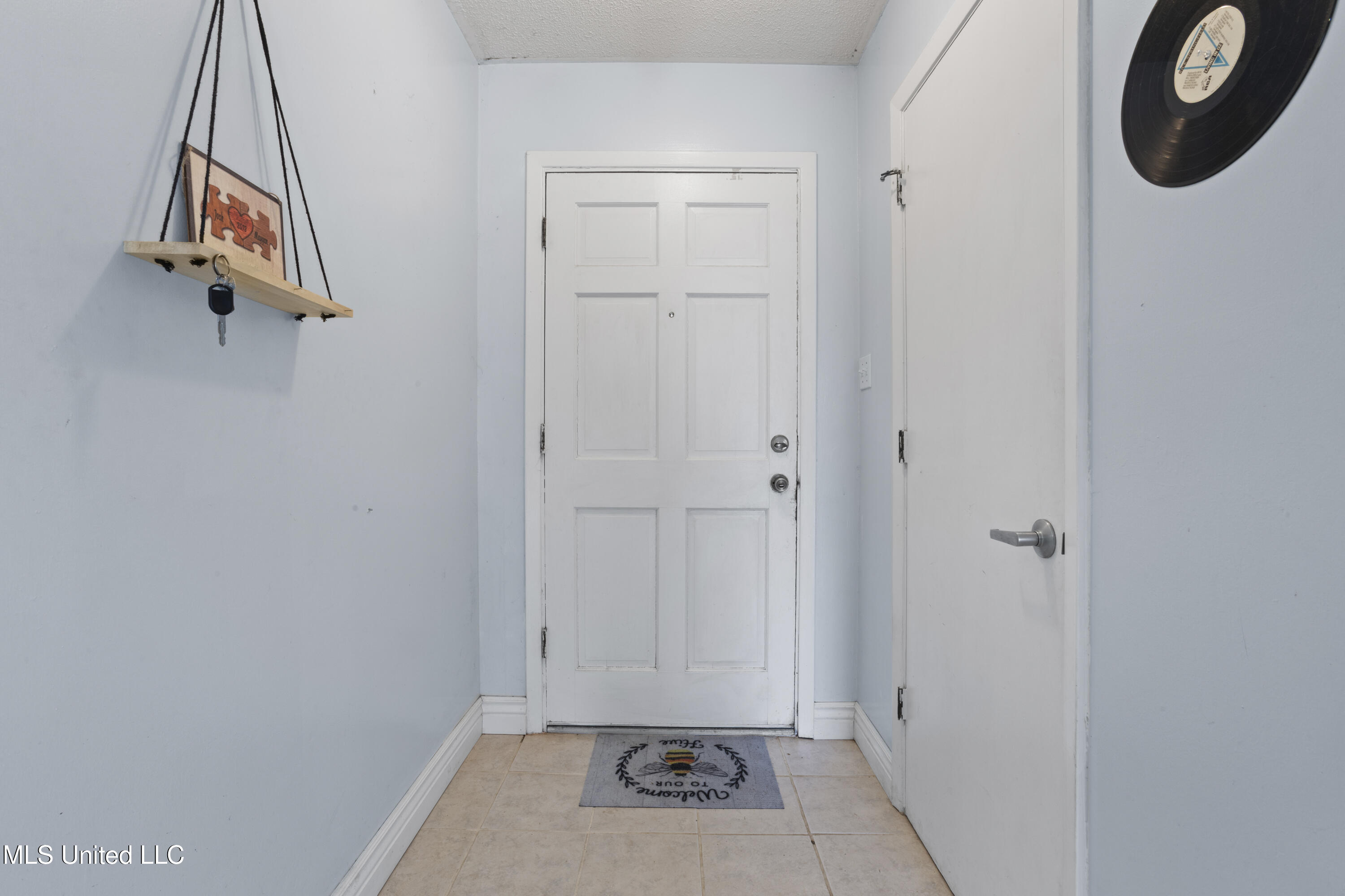 238 Saratoga Drive, Ocean Springs, Mississippi image 3
