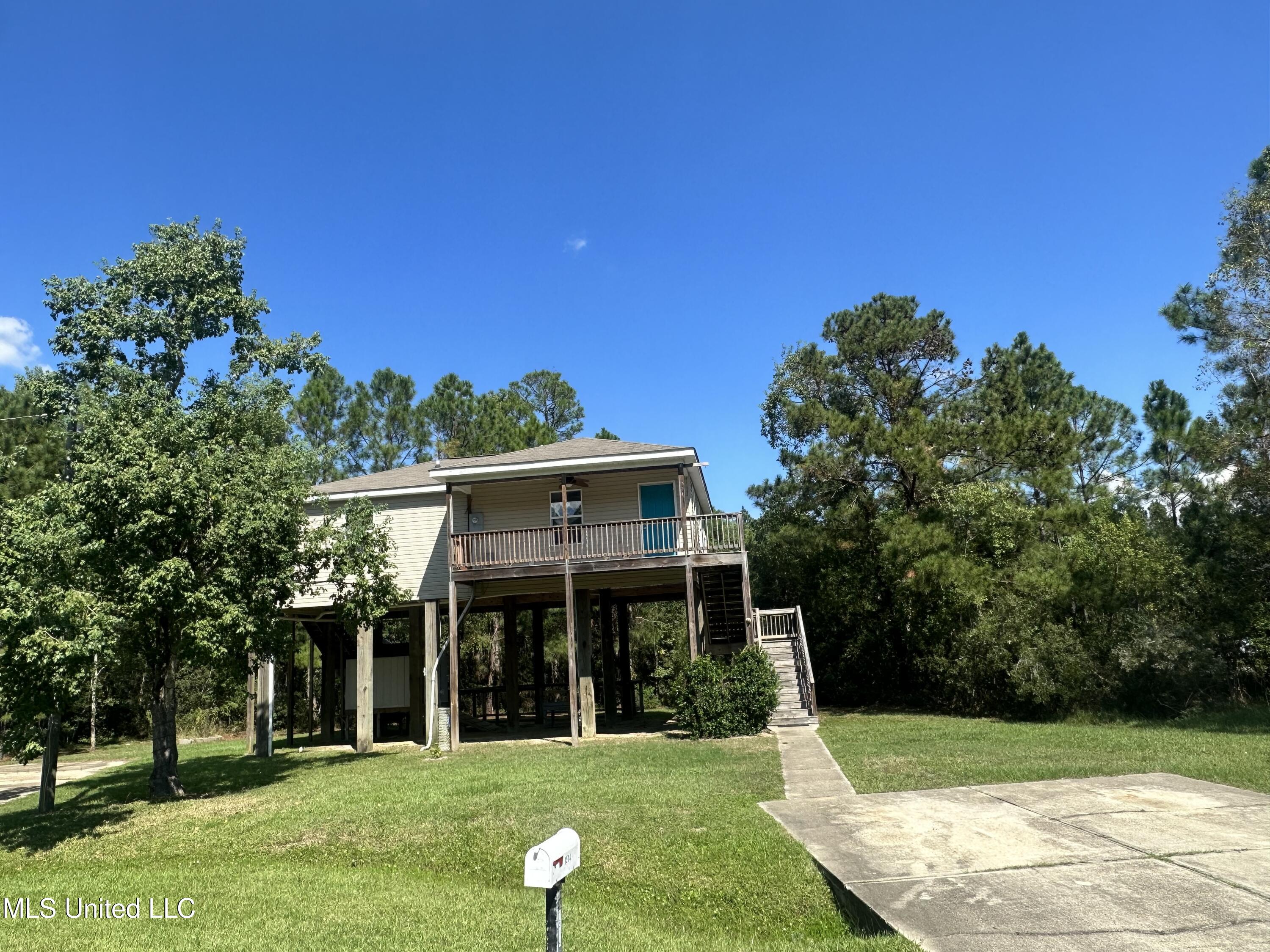 1514 Quail Cove, Bay Saint Louis, Mississippi image 1