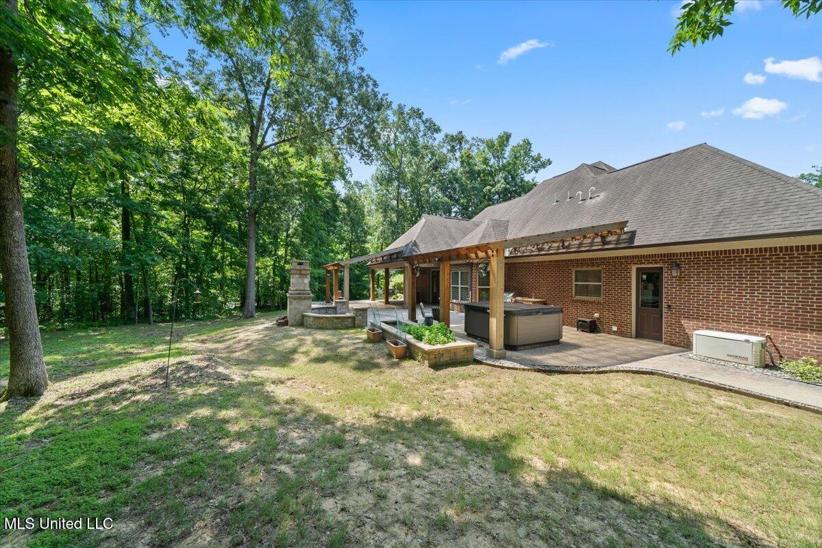 5746 Burlington Lane, Olive Branch, Mississippi image 42