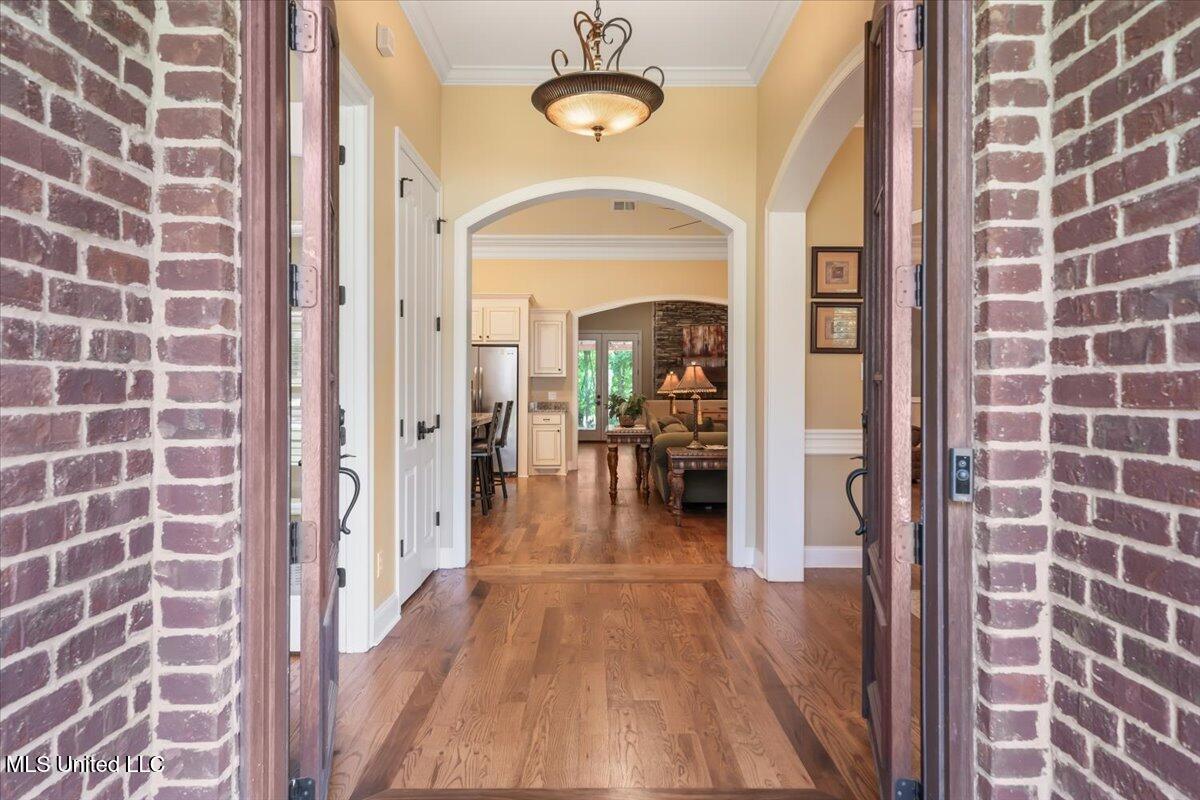 5746 Burlington Lane, Olive Branch, Mississippi image 9