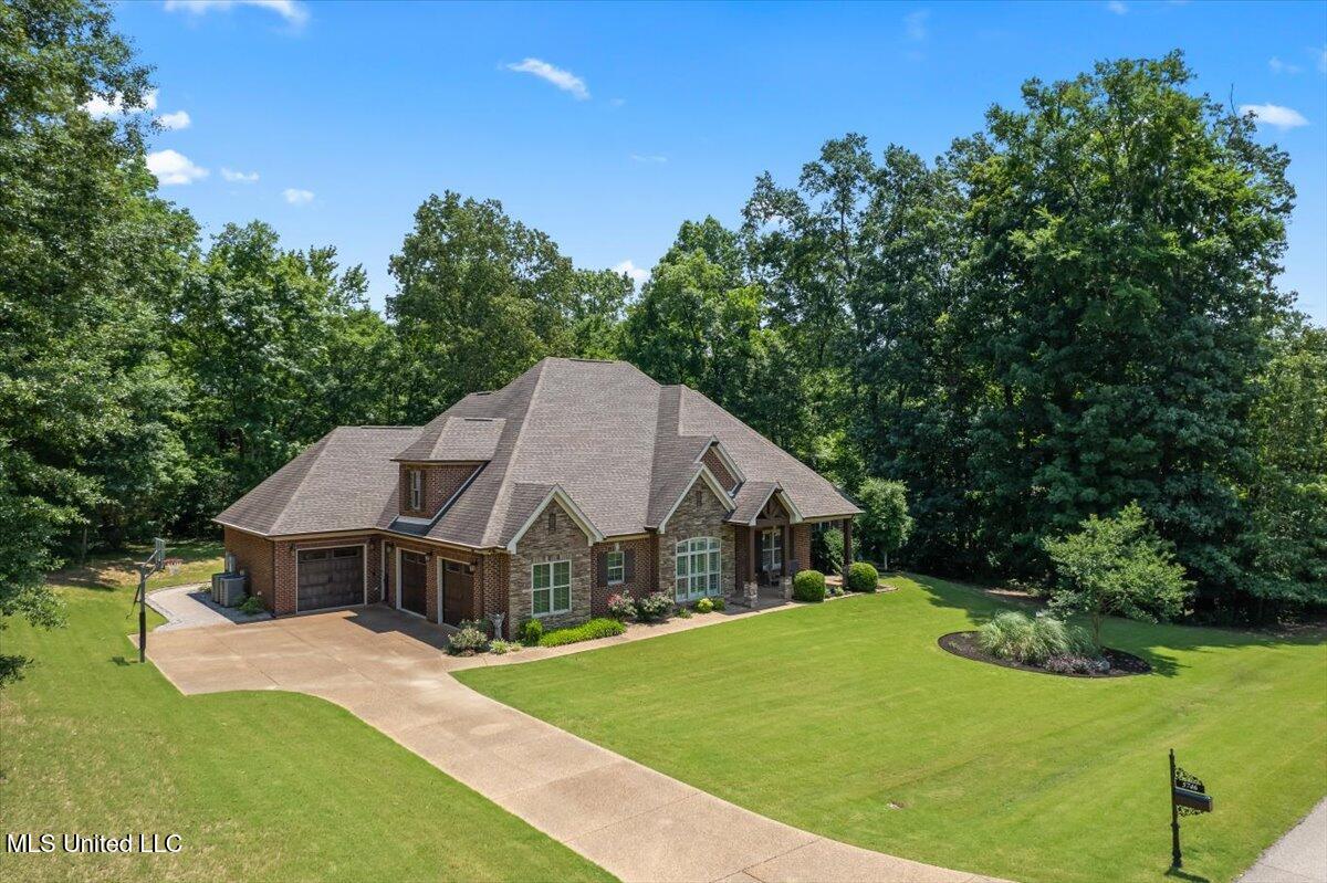 5746 Burlington Lane, Olive Branch, Mississippi image 6