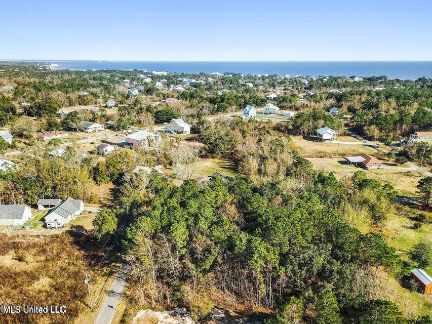 Fink Street, Waveland, Mississippi image 3