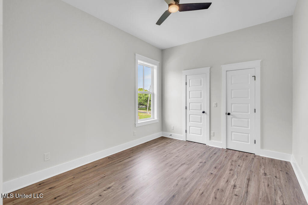 414 Shell Street, Biloxi, Mississippi image 21