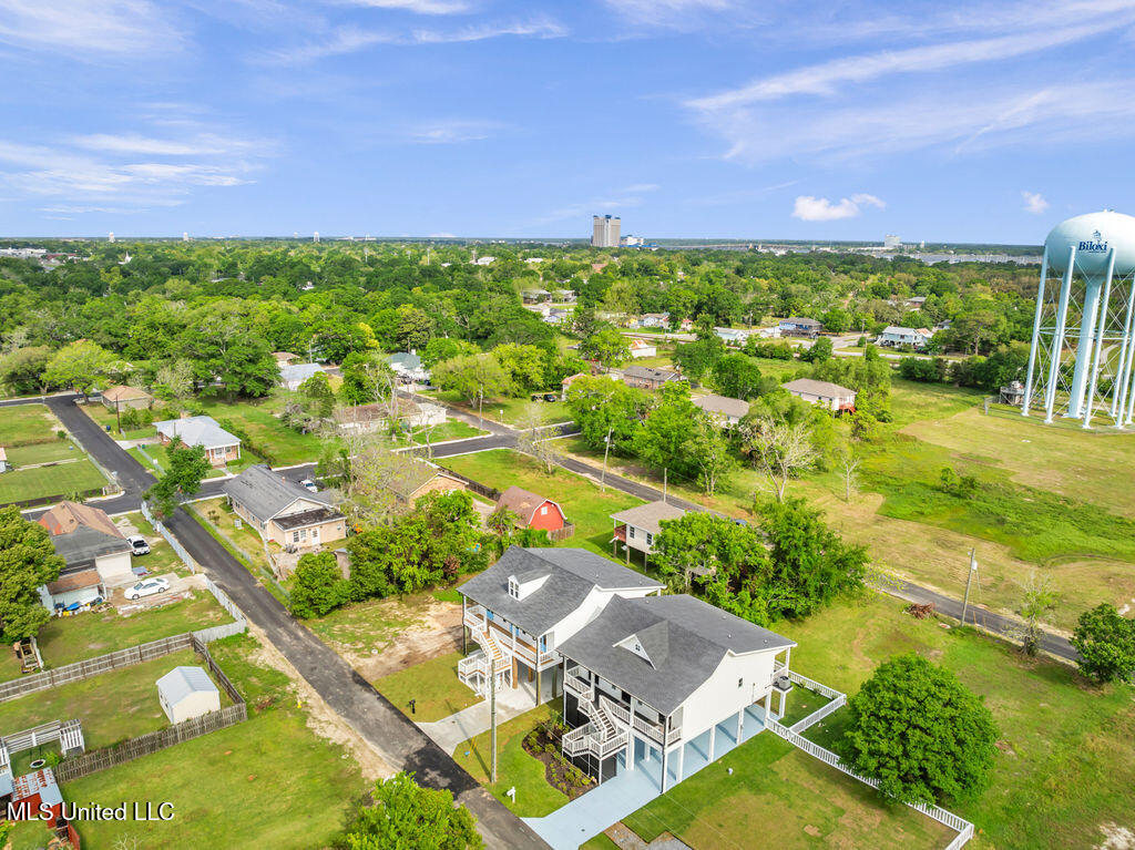 414 Shell Street, Biloxi, Mississippi image 27