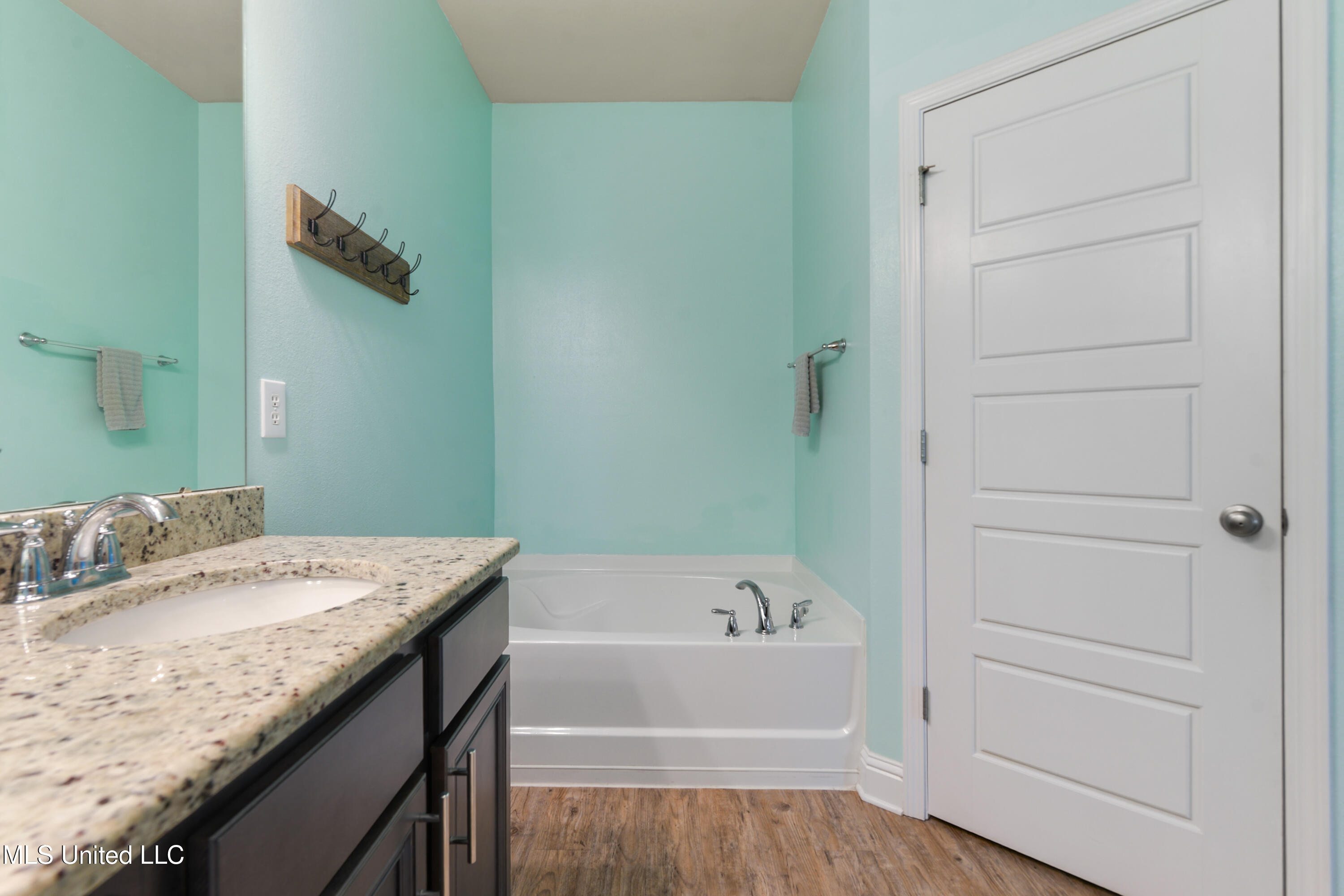 6820 Sweetclover Drive, Ocean Springs, Mississippi image 18