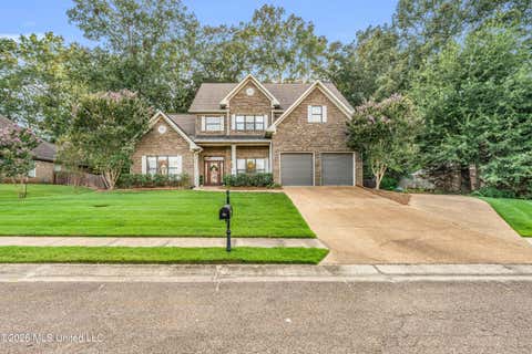 Homes For Sale - 204 Oakmont Road<br/> Starkville, MS 39759