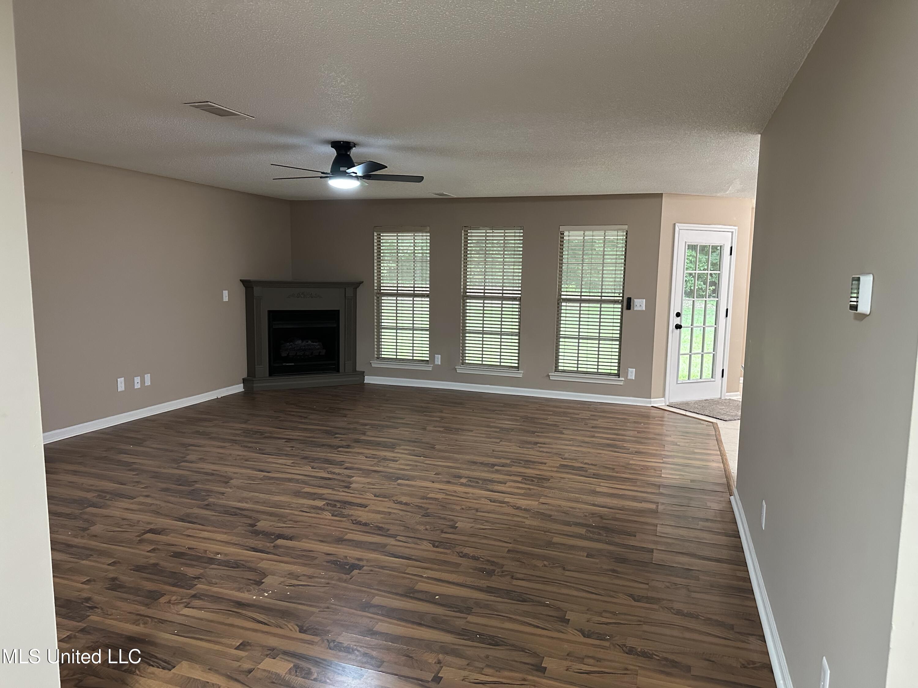 90 Vance Cove, Byhalia, Mississippi image 18