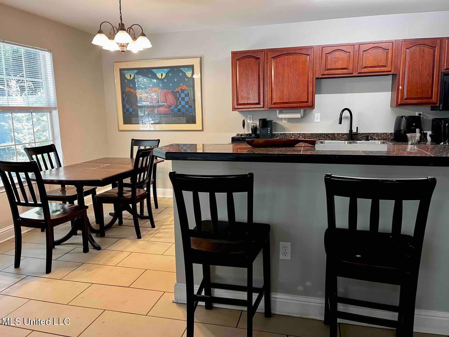 2290 Monica Drive, Gulfport, Mississippi image 4
