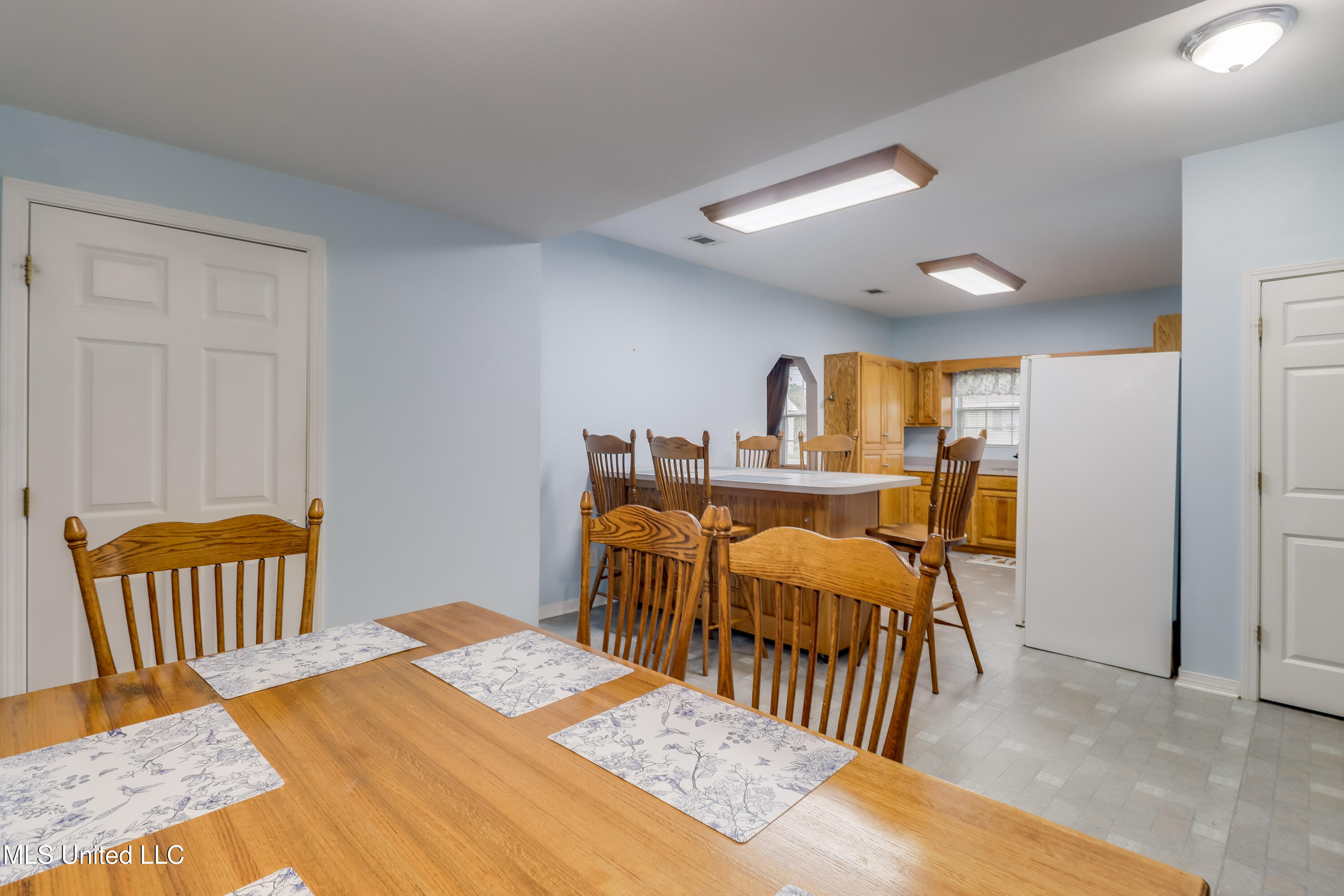 364 Reynoir Street, Biloxi, Mississippi image 12
