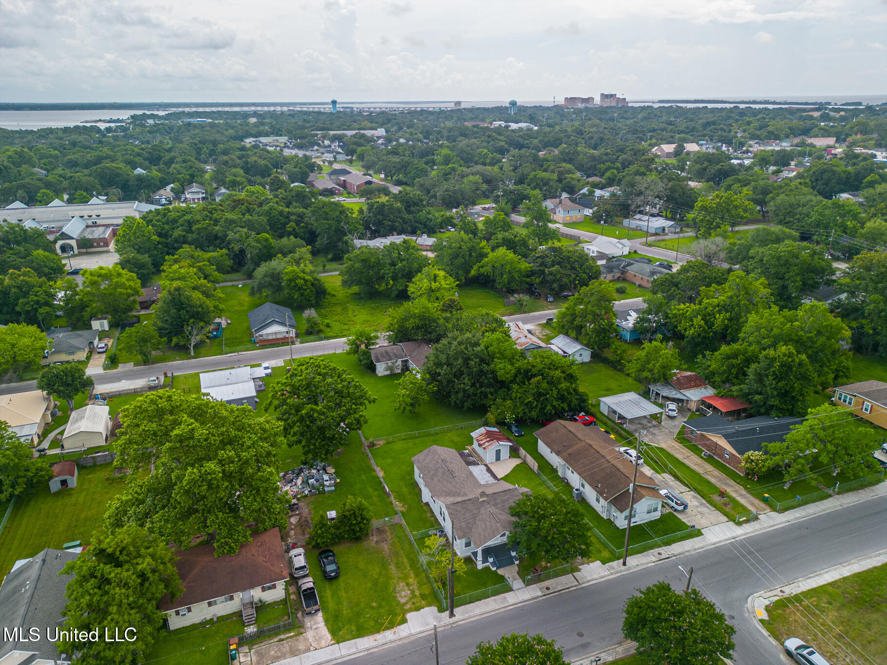 364 Reynoir Street, Biloxi, Mississippi image 20