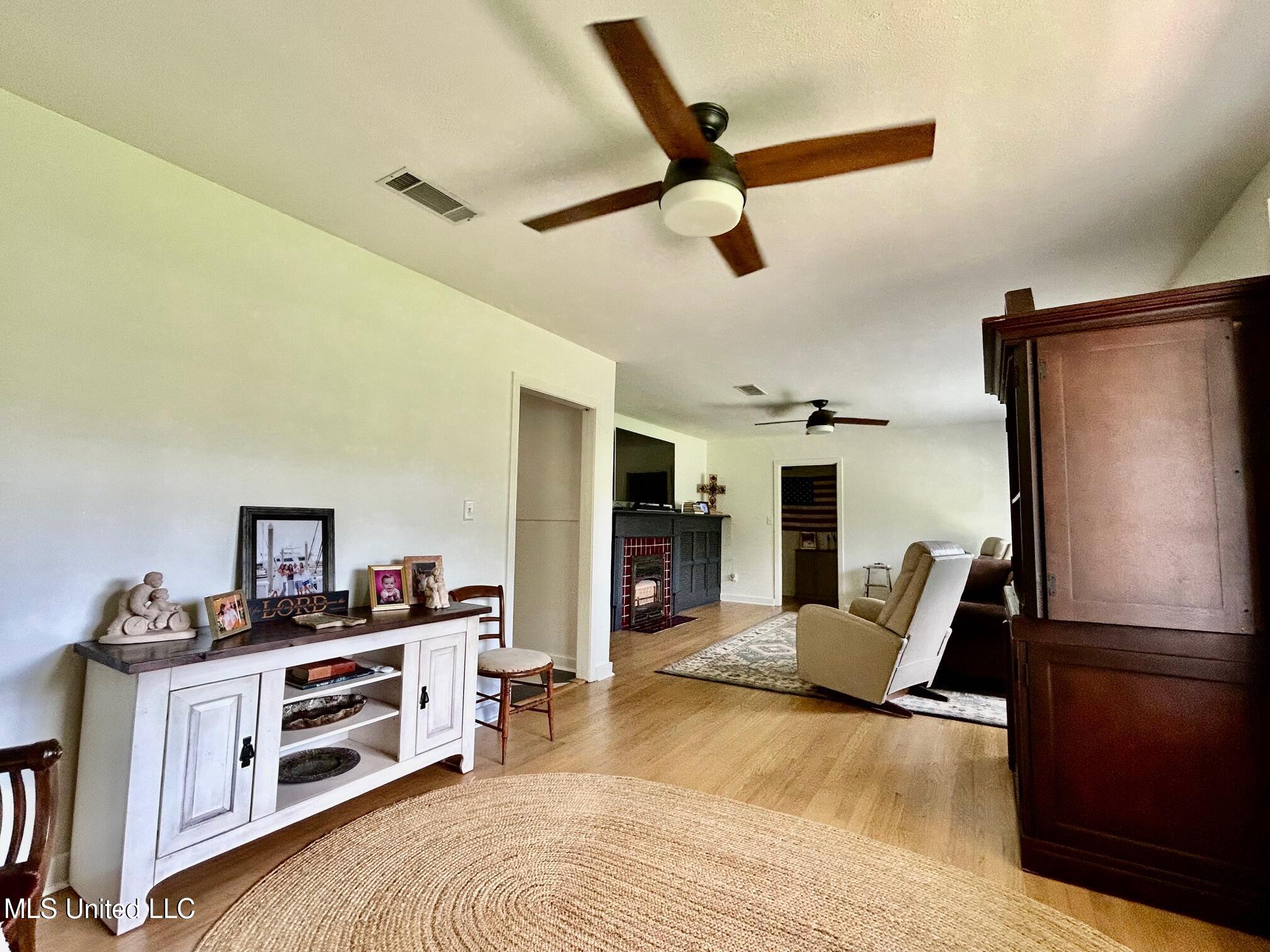 308 College Street, Carthage, Mississippi image 15