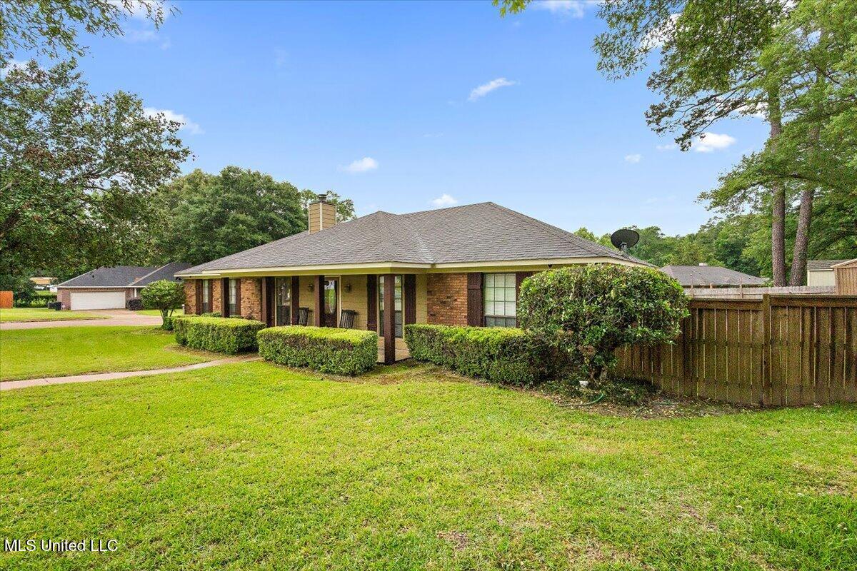 303 Riser Street, Byram, Mississippi image 2