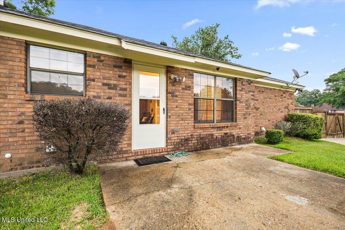 303 Riser Street, Byram, Mississippi image 21