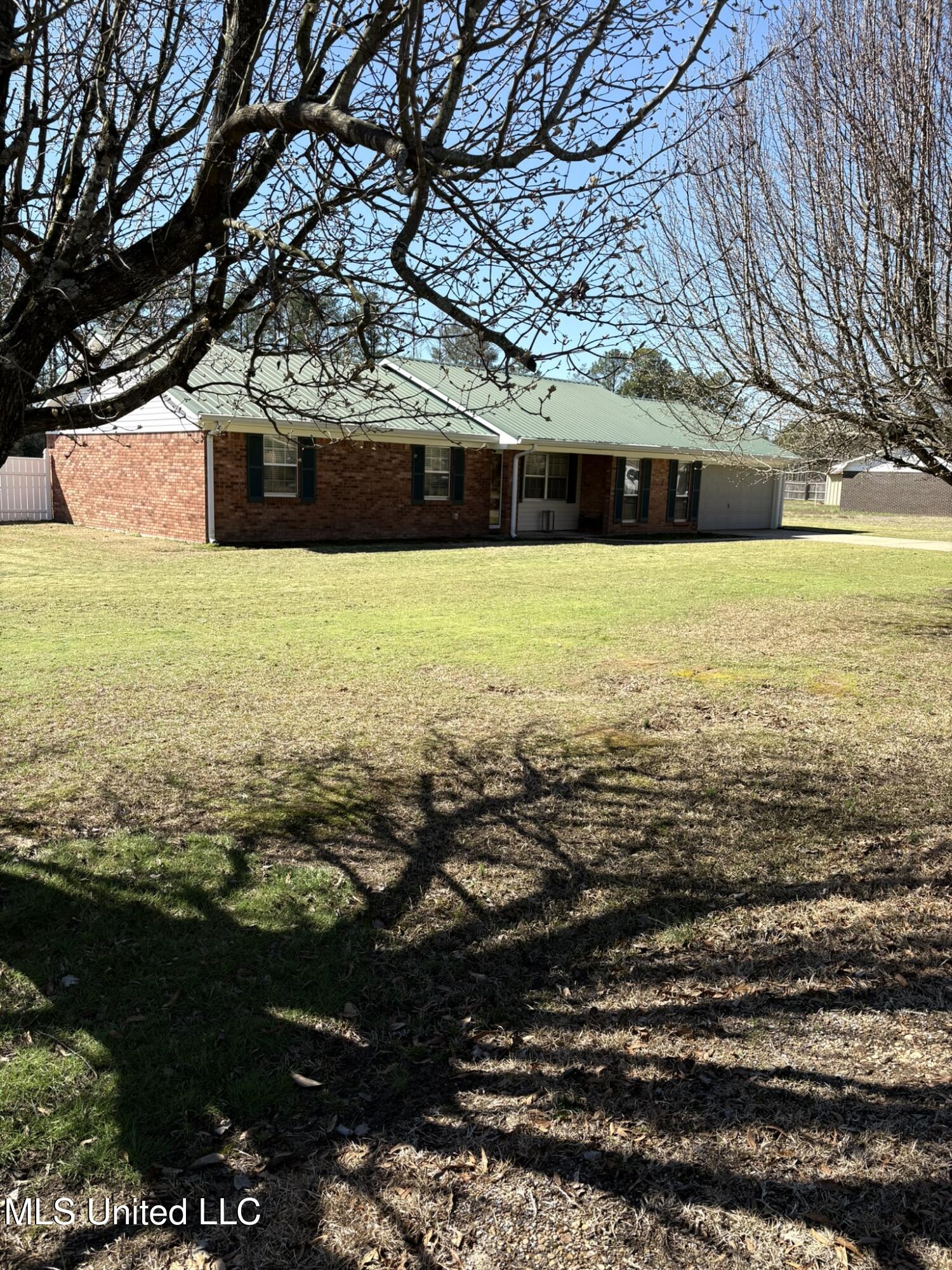 129 Tenneco Drive, Columbus, Mississippi image 3