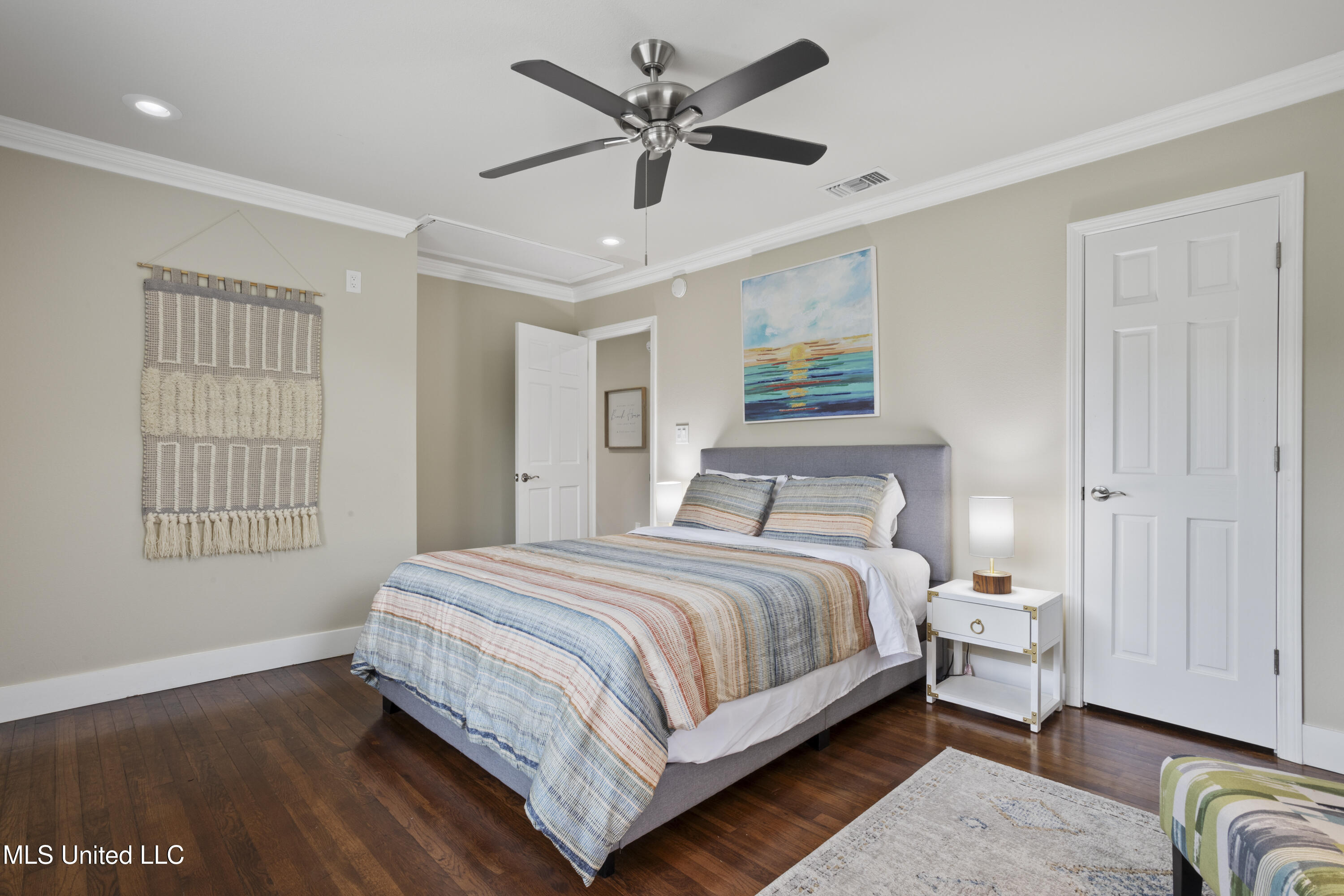 102 S Island View Avenue, Long Beach, Mississippi image 23
