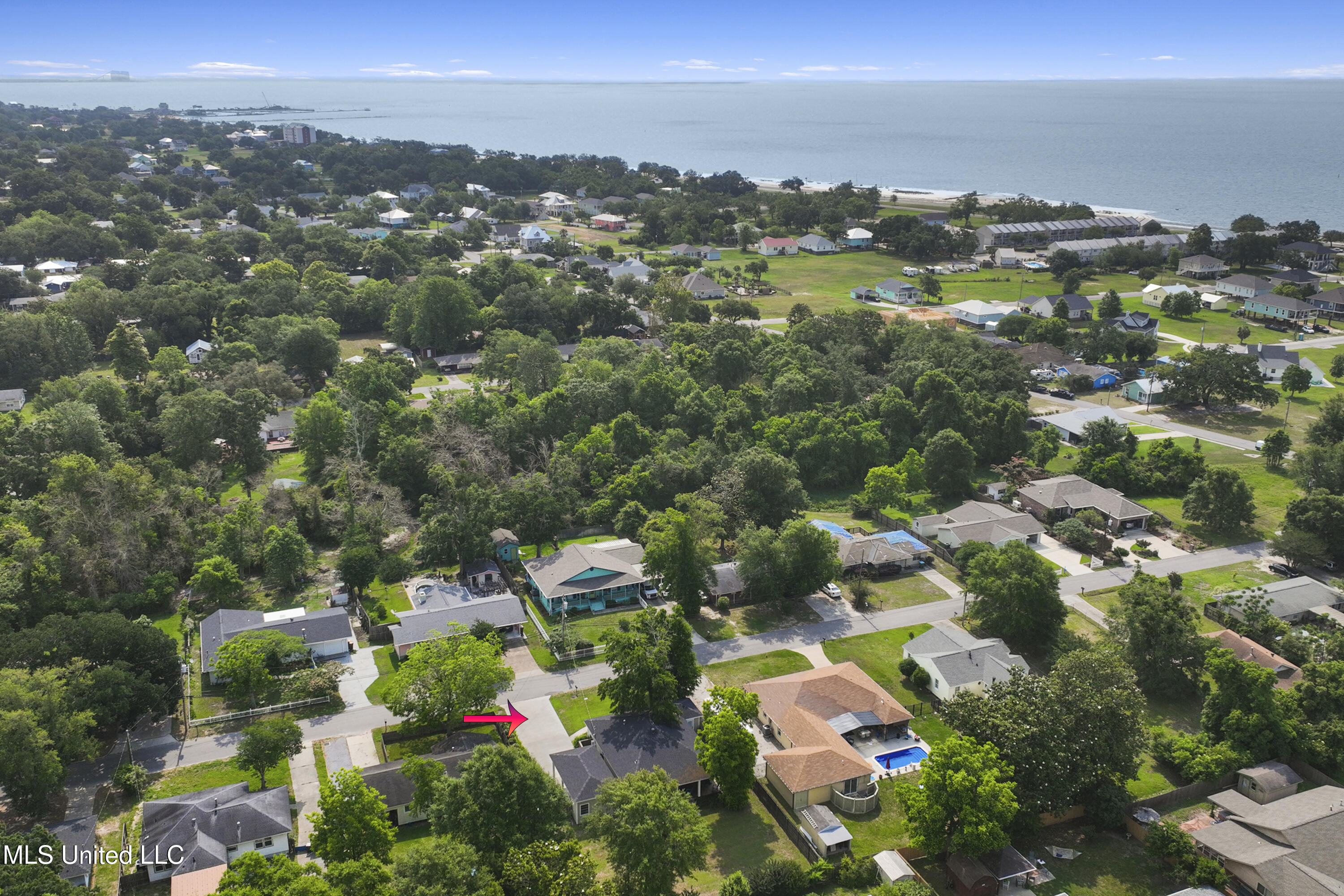 102 S Island View Avenue, Long Beach, Mississippi image 36