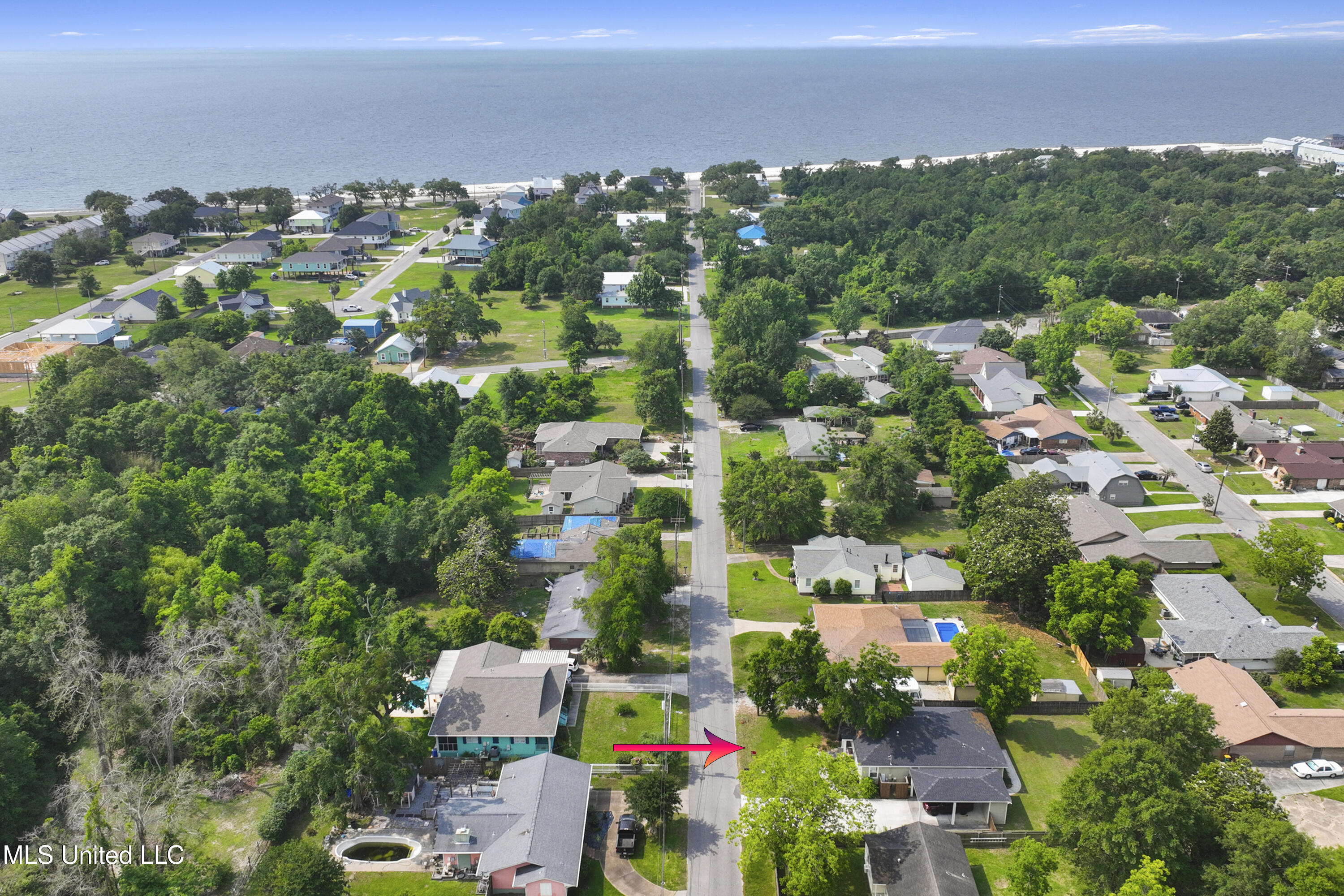 102 S Island View Avenue, Long Beach, Mississippi image 32