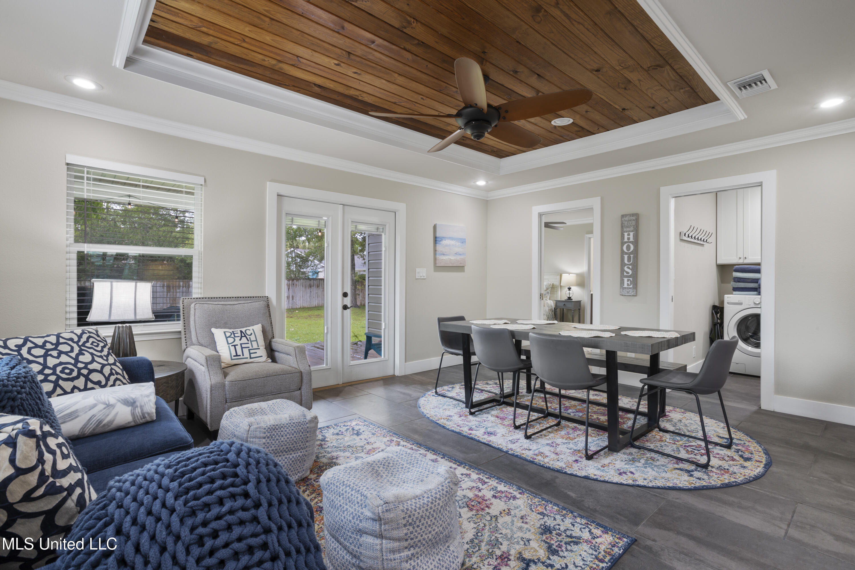 102 S Island View Avenue, Long Beach, Mississippi image 14