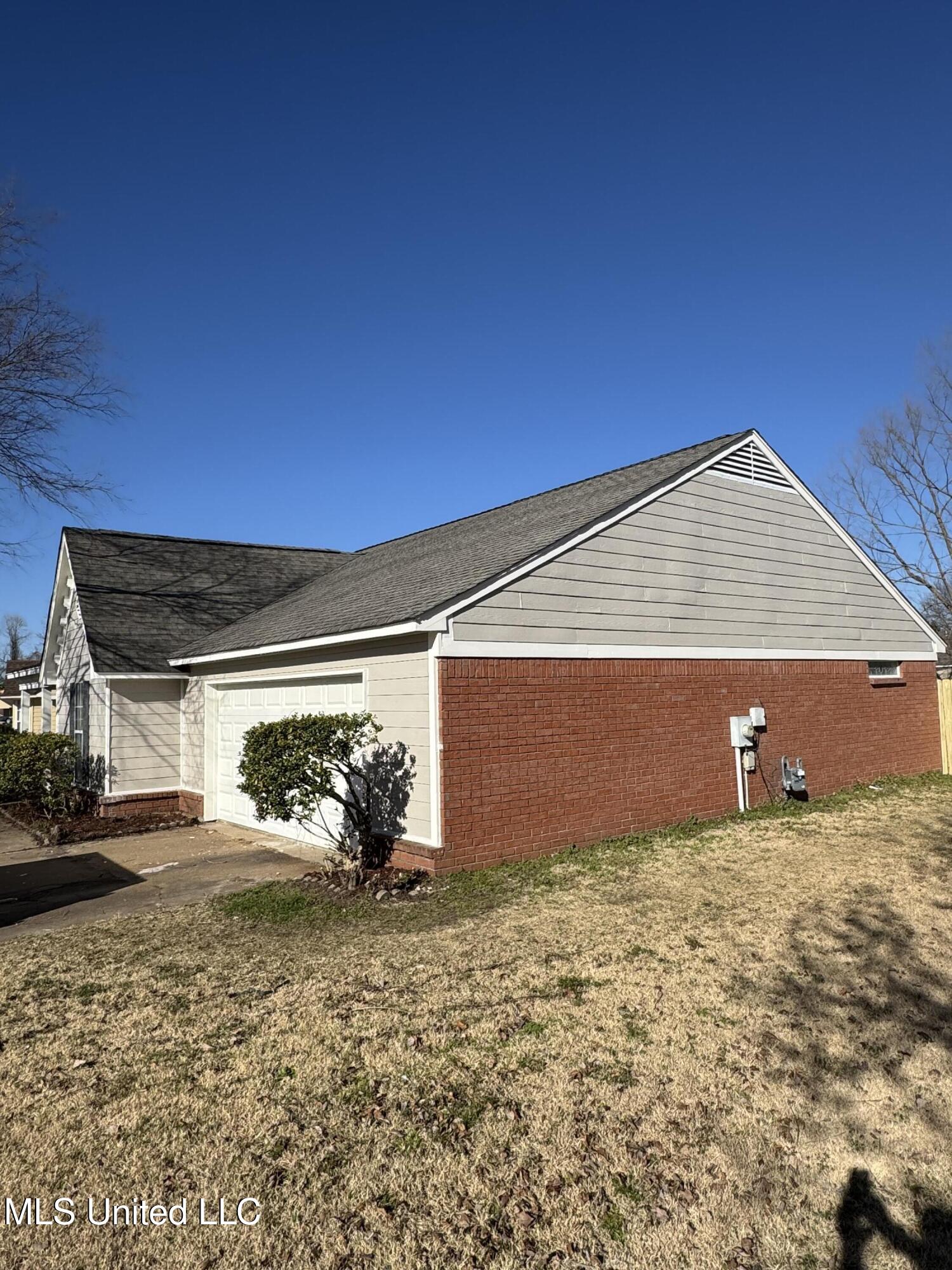 7190 Dunbarton Drive, Horn Lake, Mississippi image 3