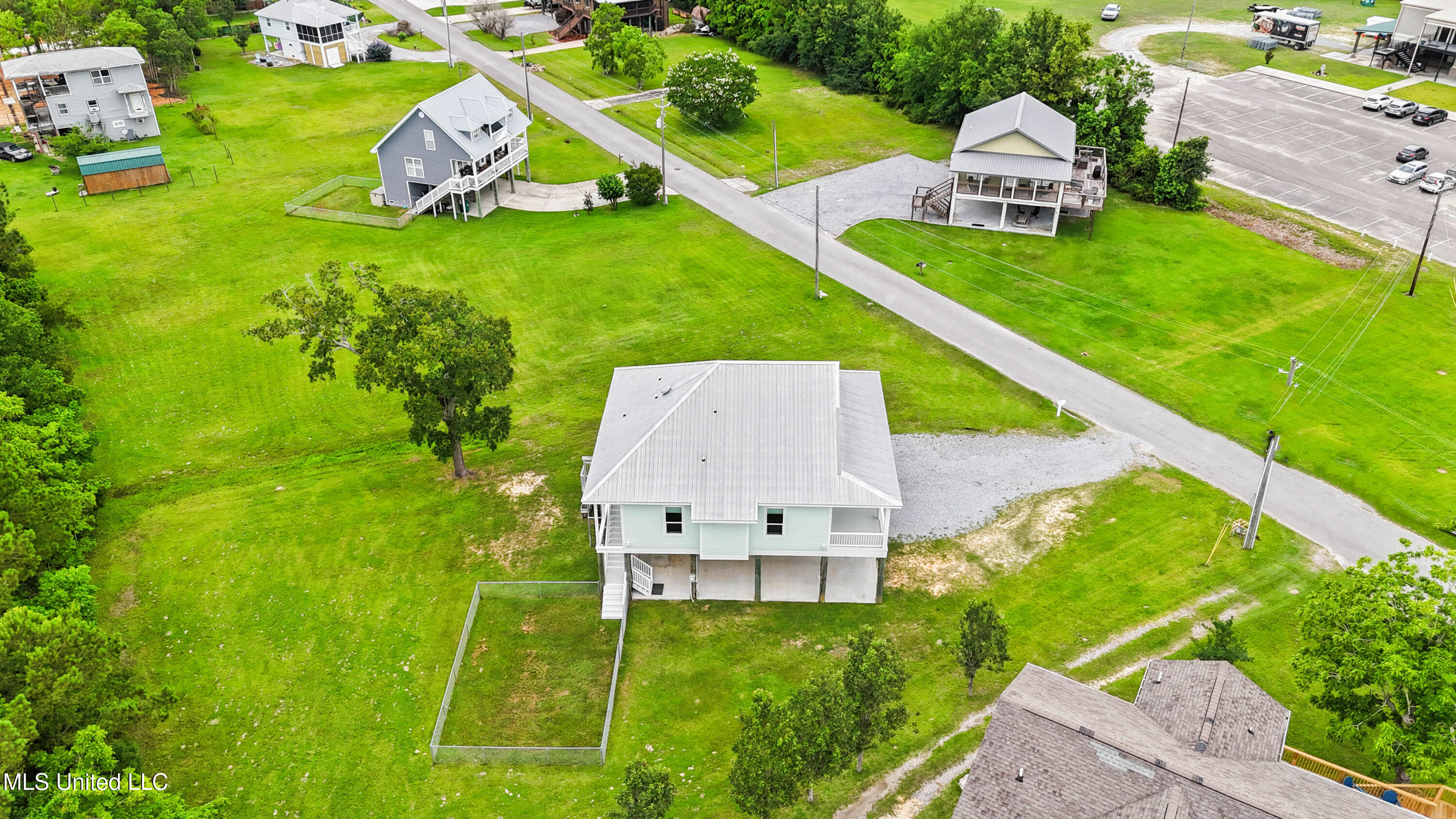 125 Vacation Lane, Waveland, Mississippi image 36