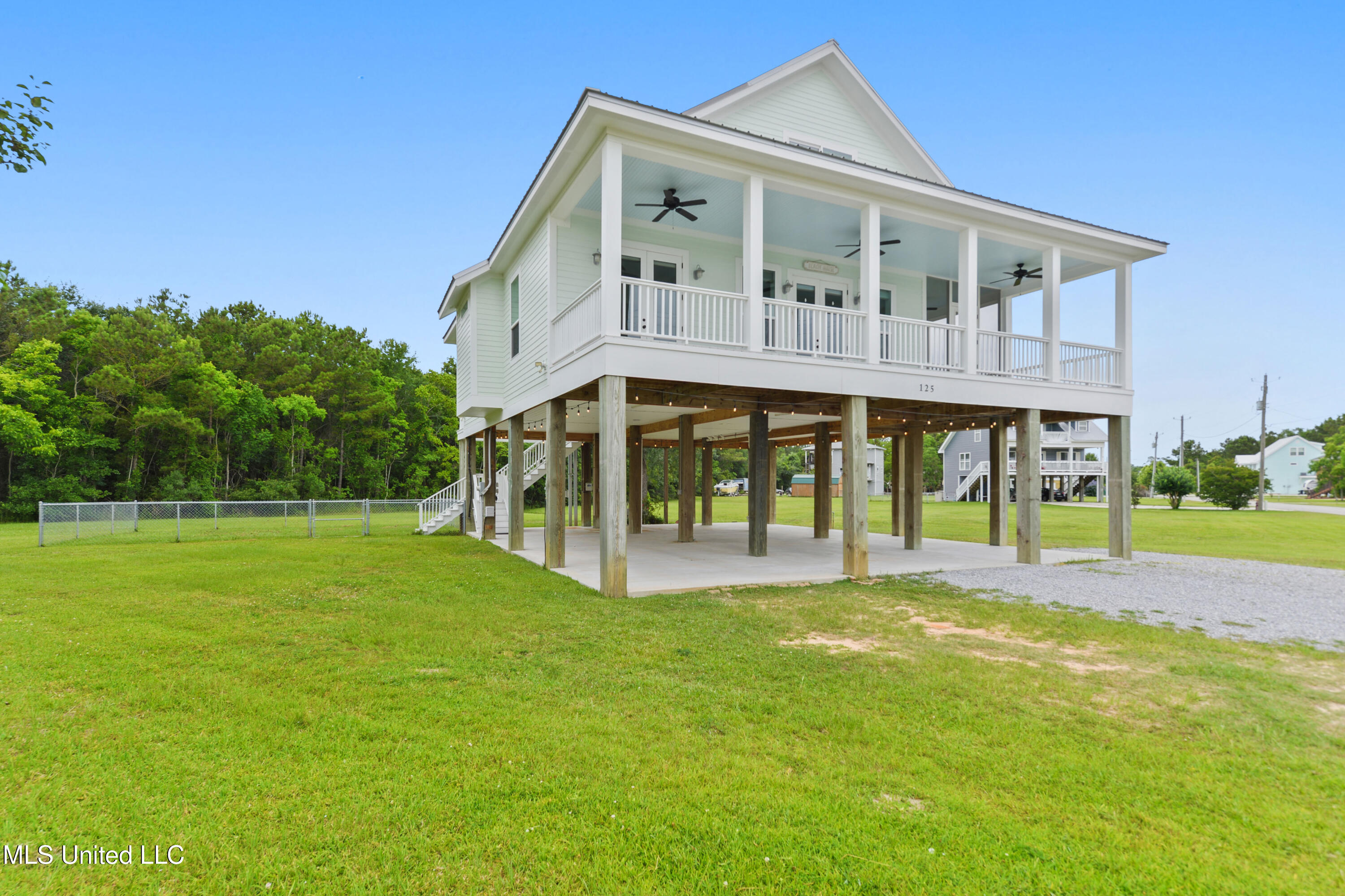 125 Vacation Lane, Waveland, Mississippi image 6