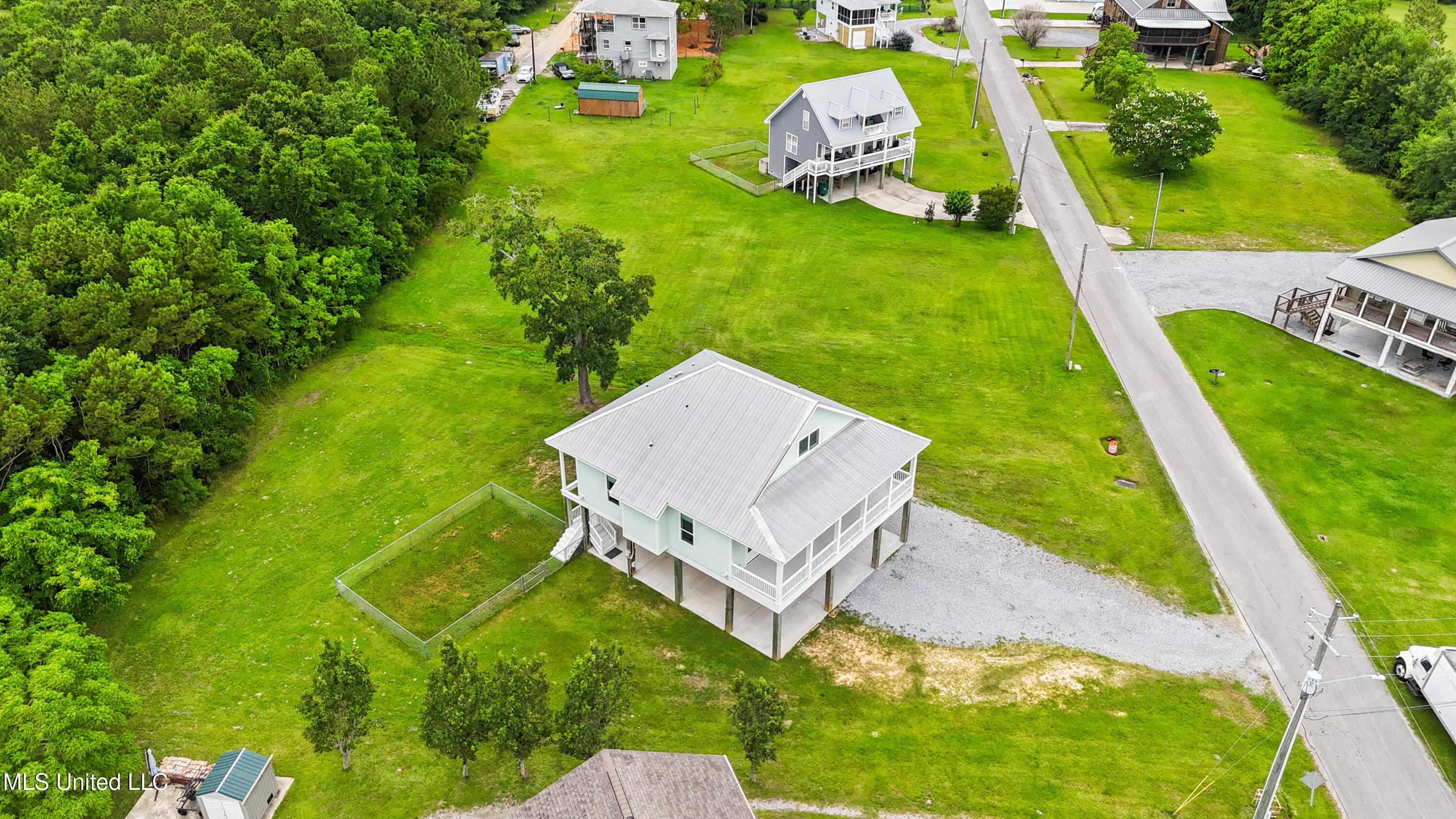 125 Vacation Lane, Waveland, Mississippi image 37