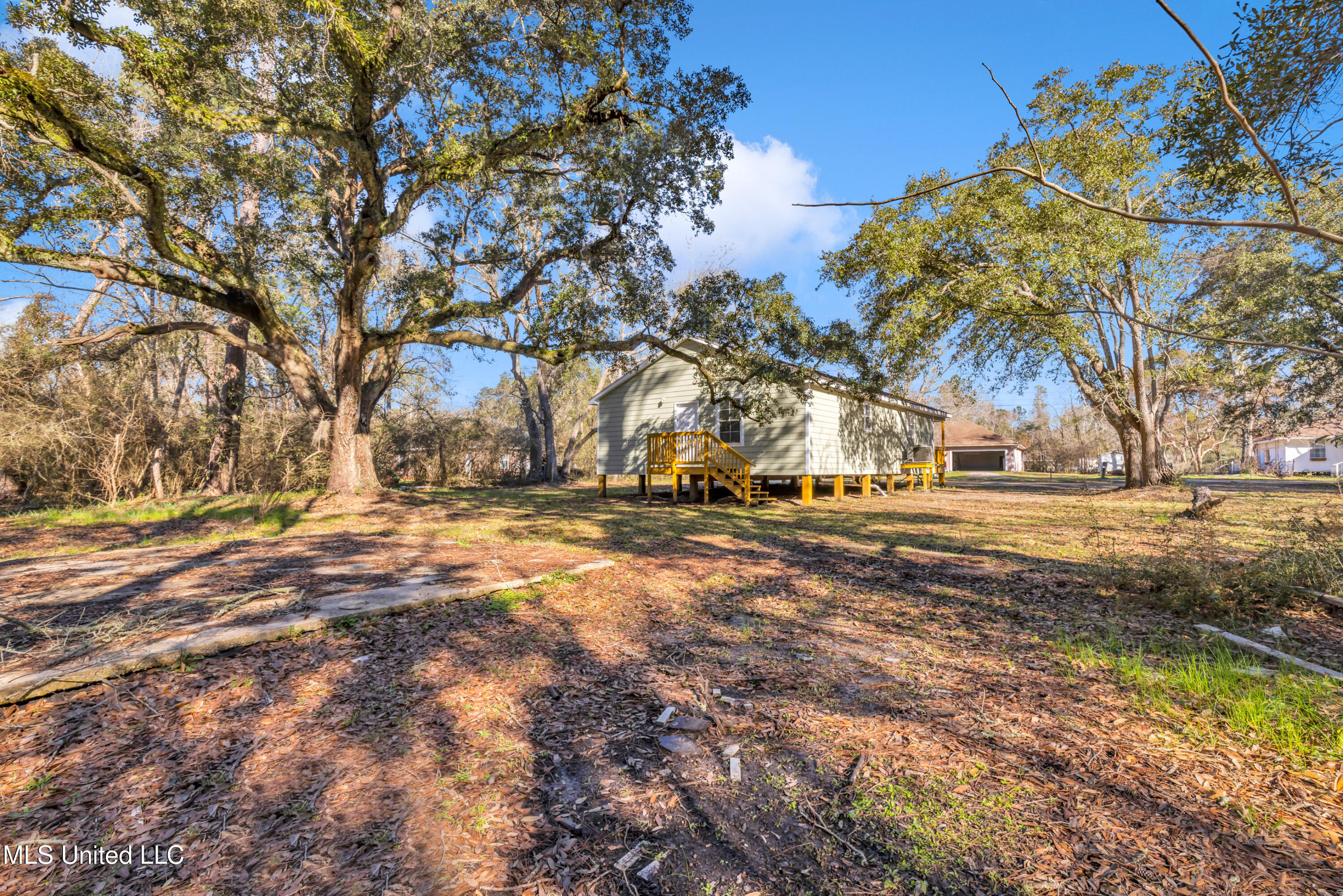 1119 Edna Street, Waveland, Mississippi image 23
