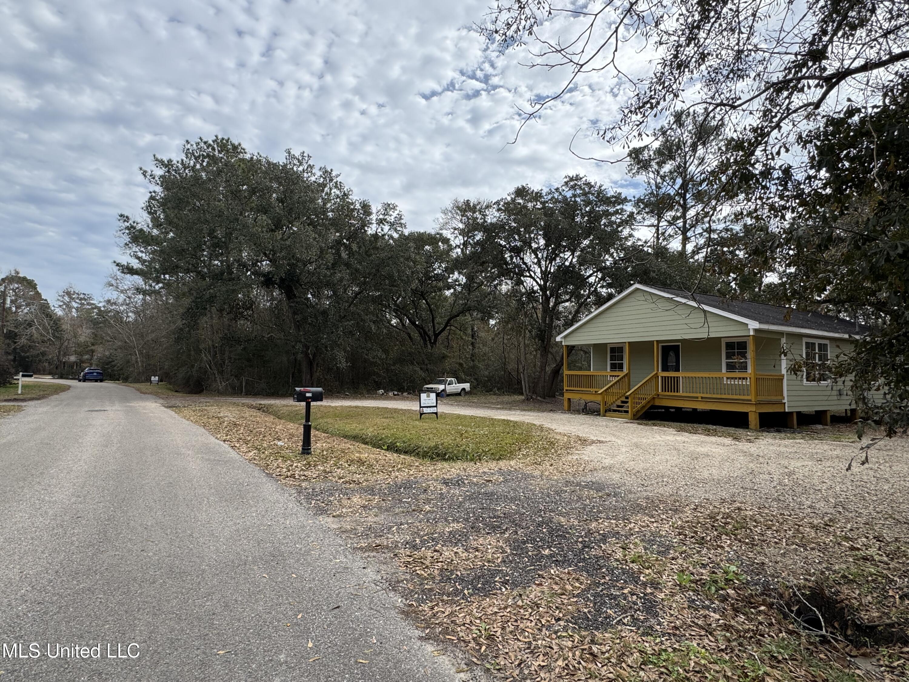 1119 Edna Street, Waveland, Mississippi image 23