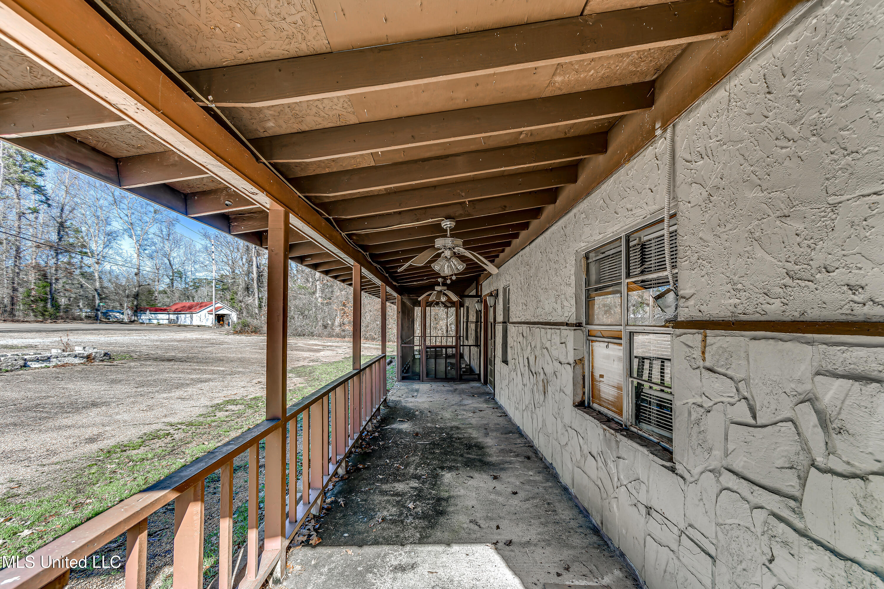 1403 Old Lake Road, Brandon, Mississippi image 6
