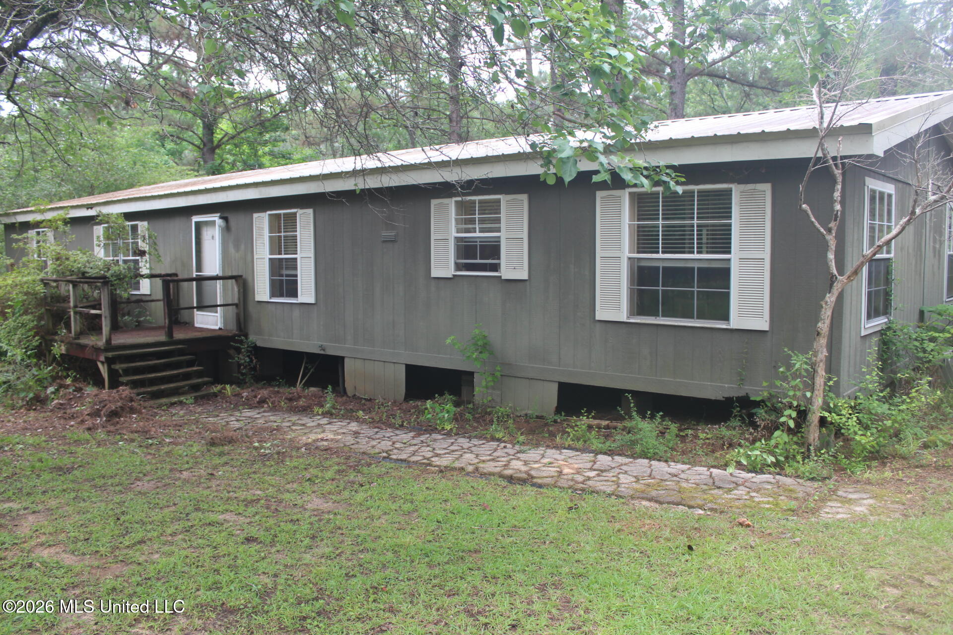 429 River Road Drive