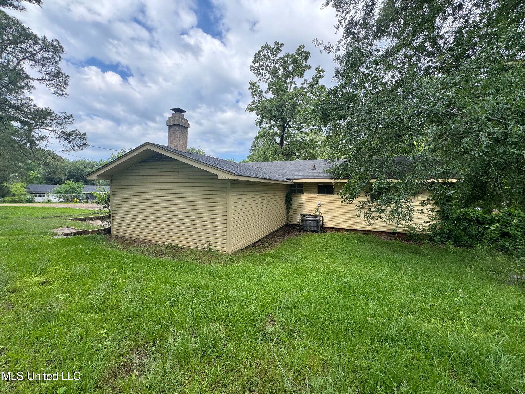 120 Queen Joanna Lane, Jackson, Mississippi image 19