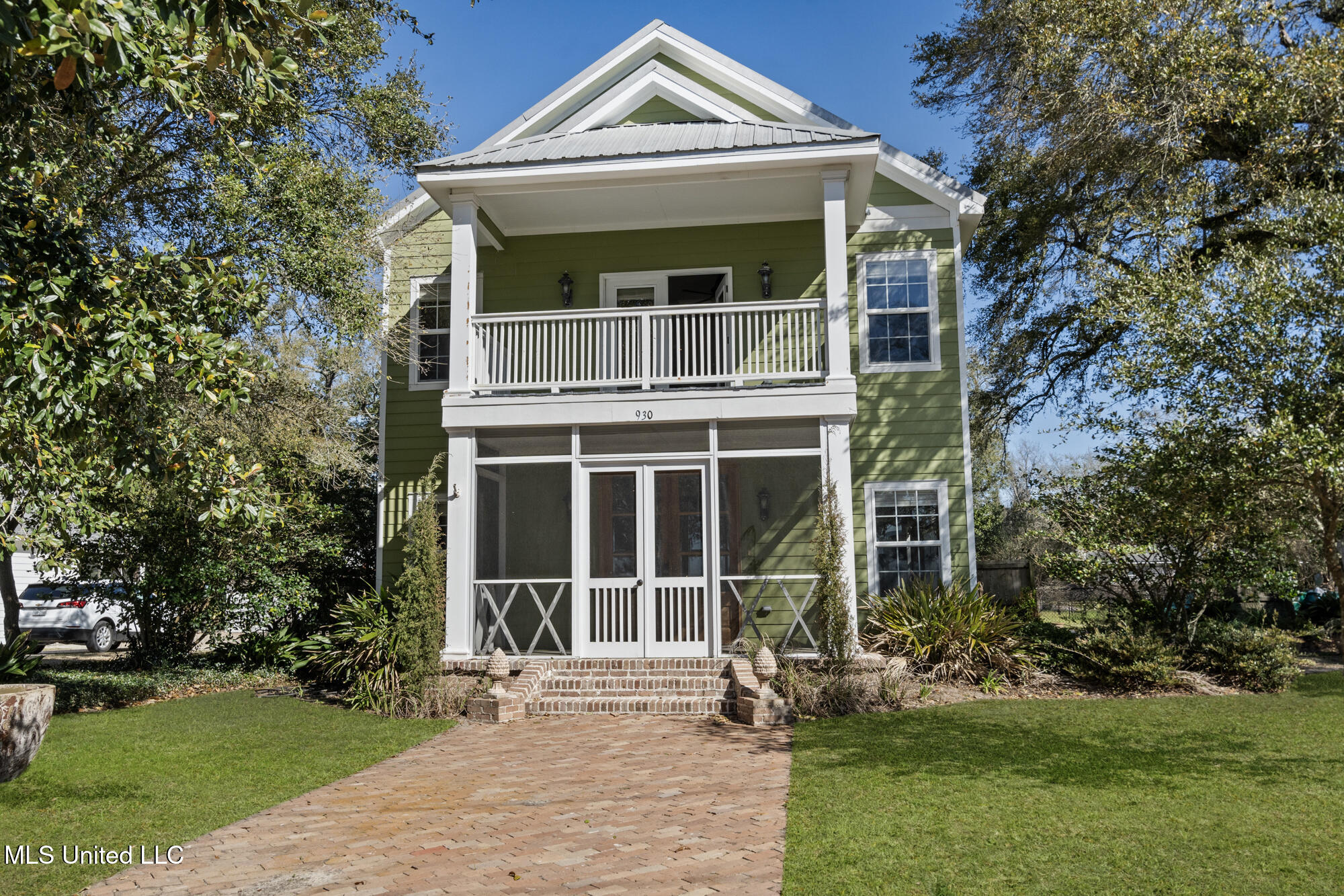 930 2nd Street, Gulfport, Mississippi image 2