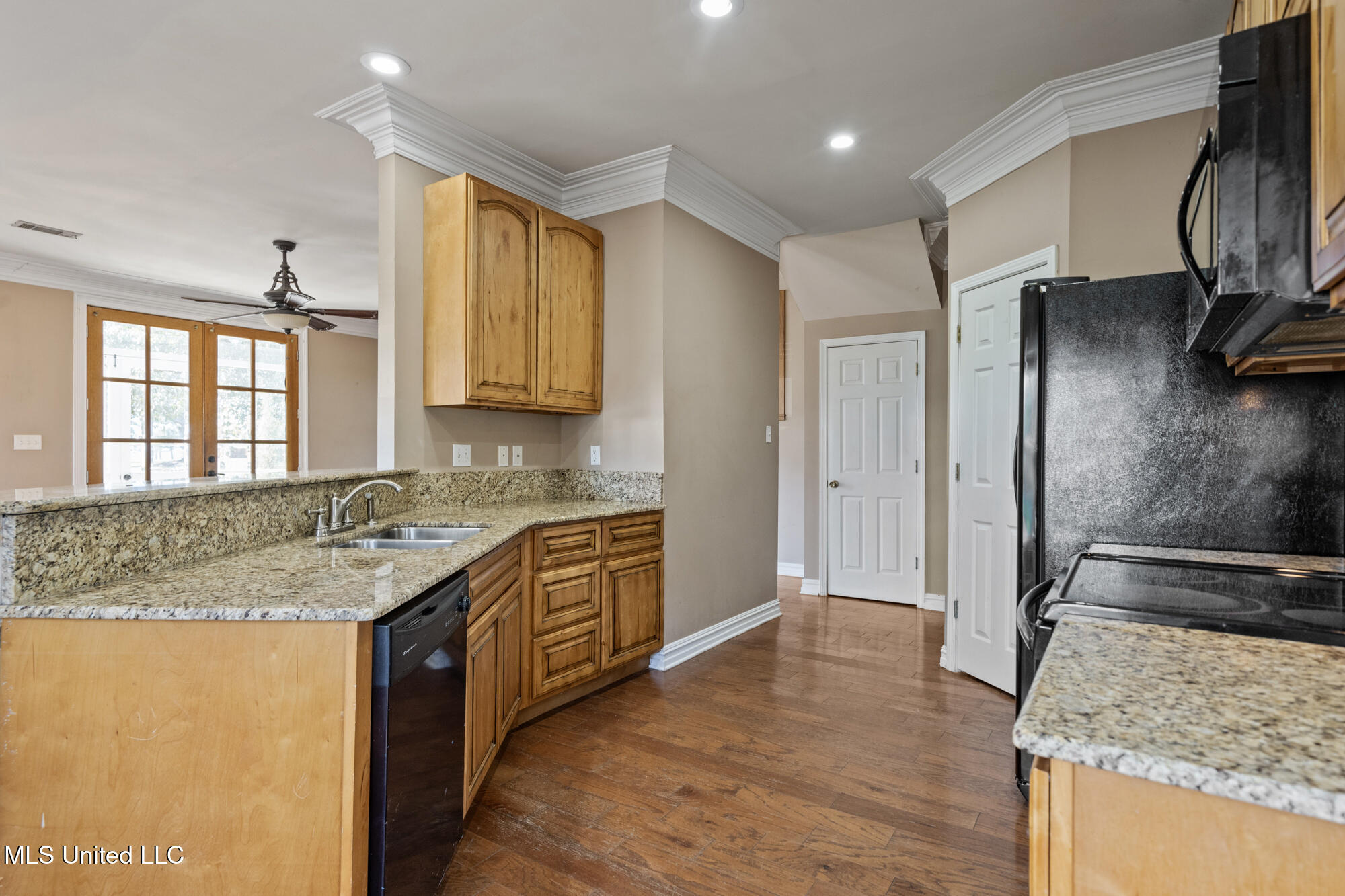 930 2nd Street, Gulfport, Mississippi image 10