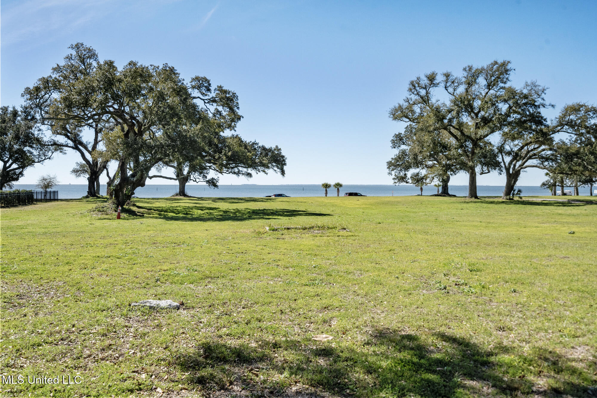 930 2nd Street, Gulfport, Mississippi image 6