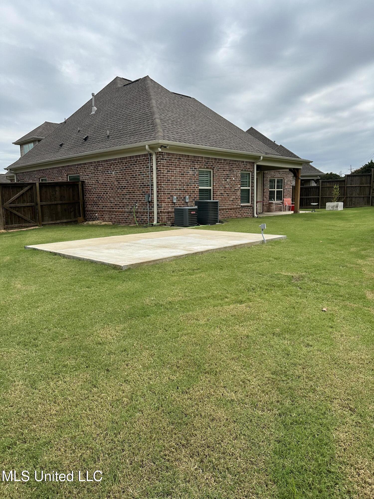 3030 Brambleberry Cove, Southaven, Mississippi image 29