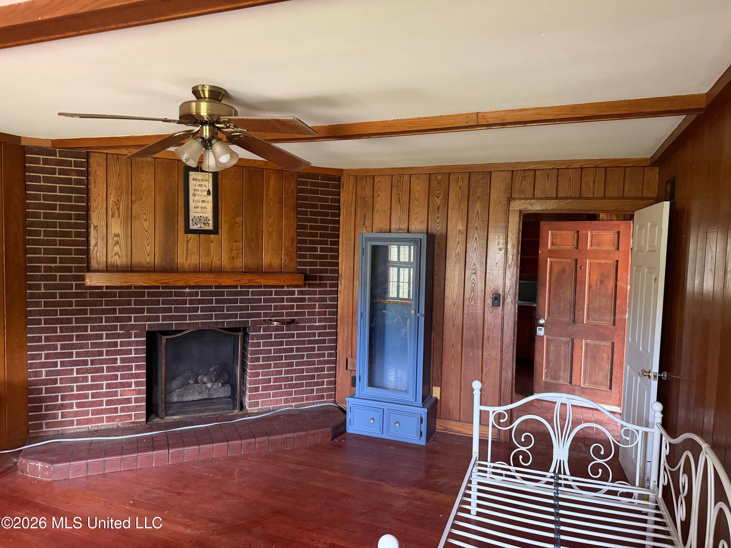 1202 Highland Drive