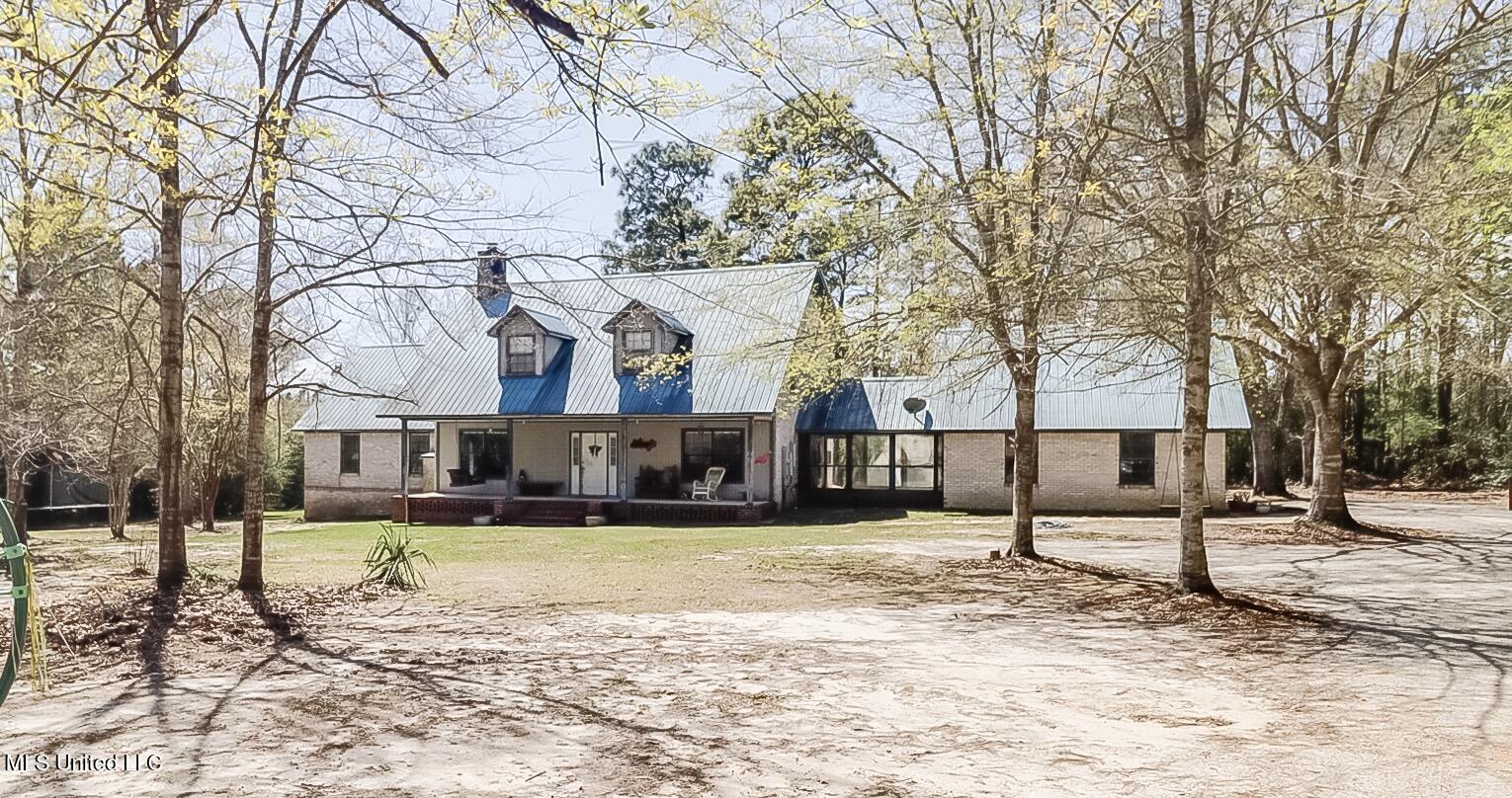 18347 Dogwood Lane, Saucier, Mississippi image 1