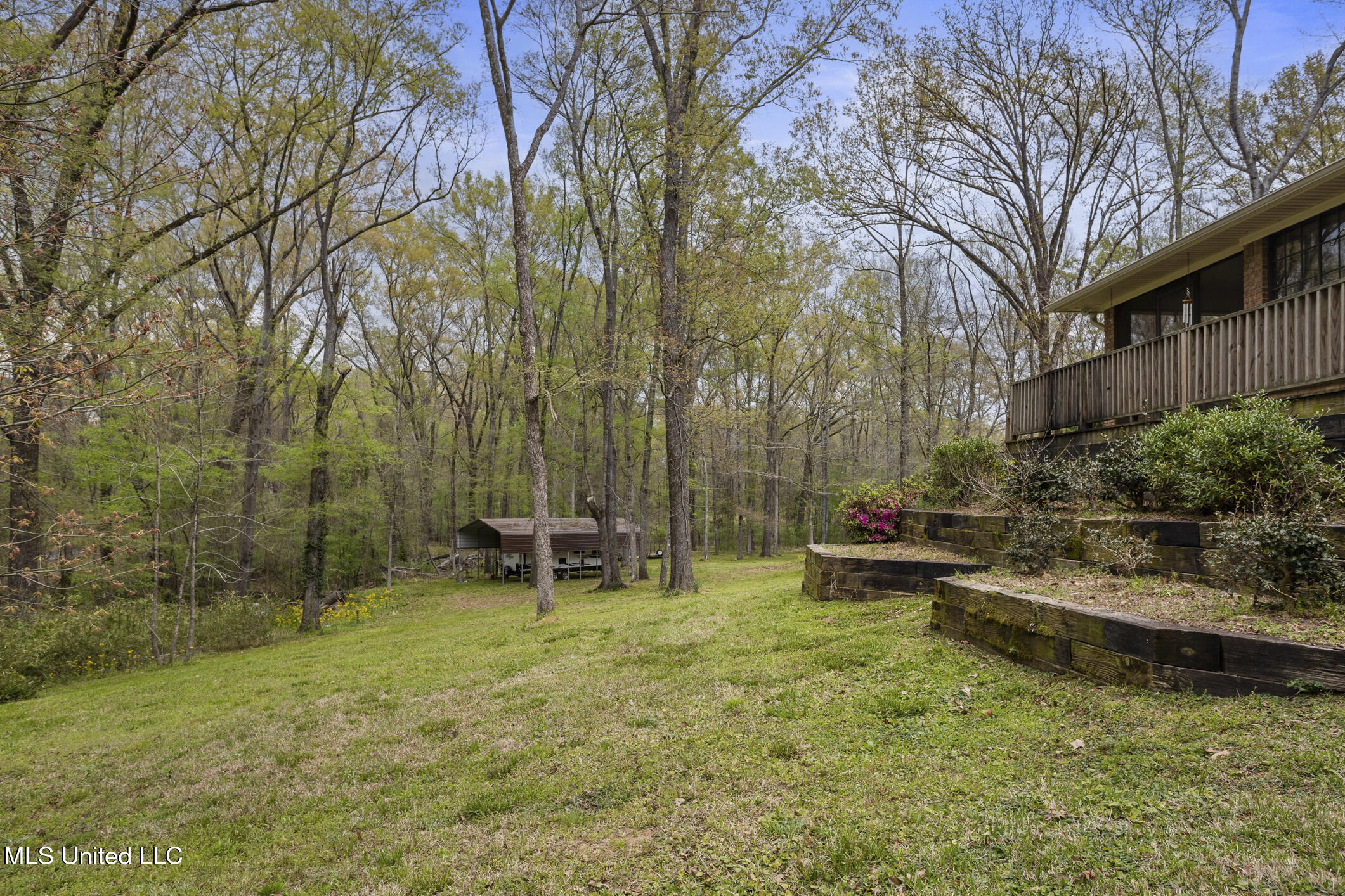 107 Hickory Hills Drive, Clinton, Mississippi image 8