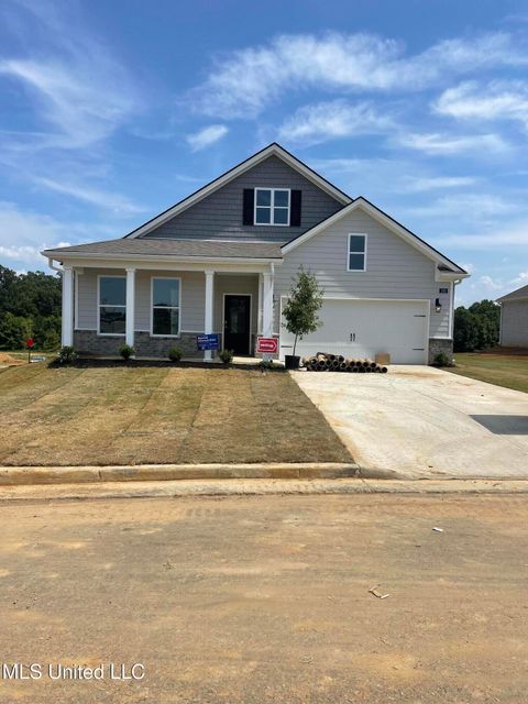 Homes For Sale - 5518 Bunyan Hill Drive<br/> Olive Branch, MS 38654