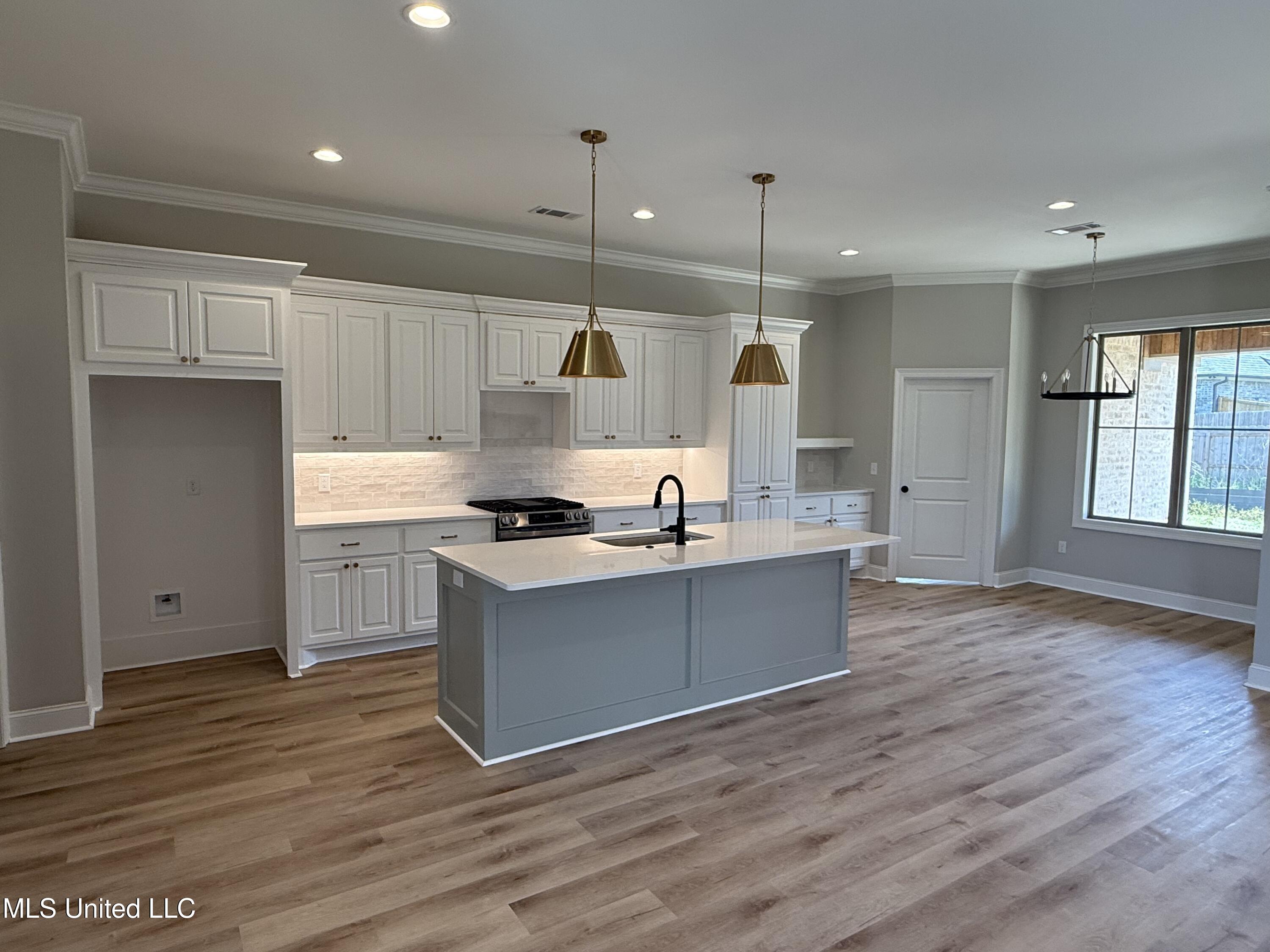 331 Willow Way, Canton, Mississippi image 3