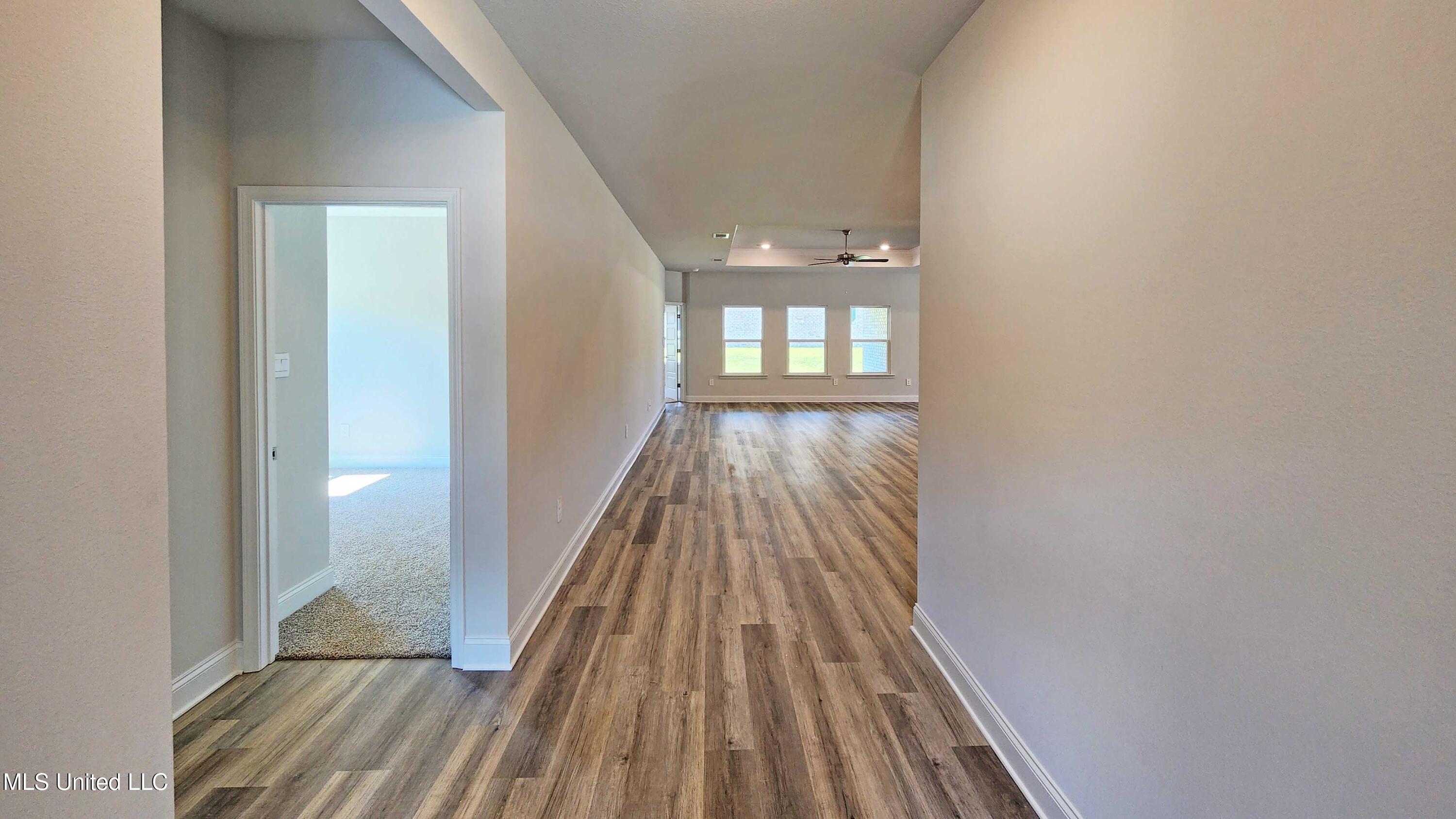 17063 River Hills Drive, Gulfport, Mississippi image 3