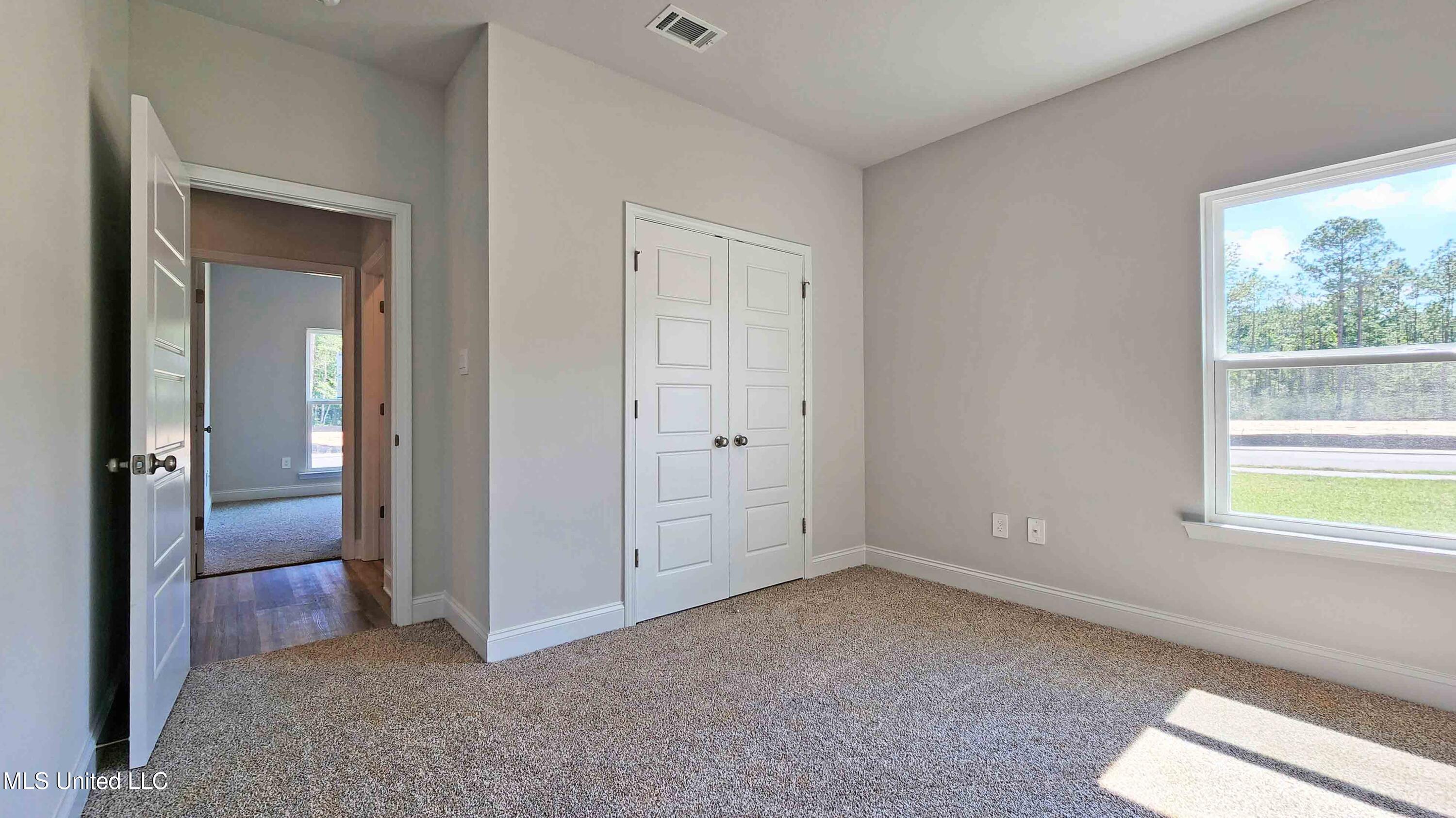 17063 River Hills Drive, Gulfport, Mississippi image 7