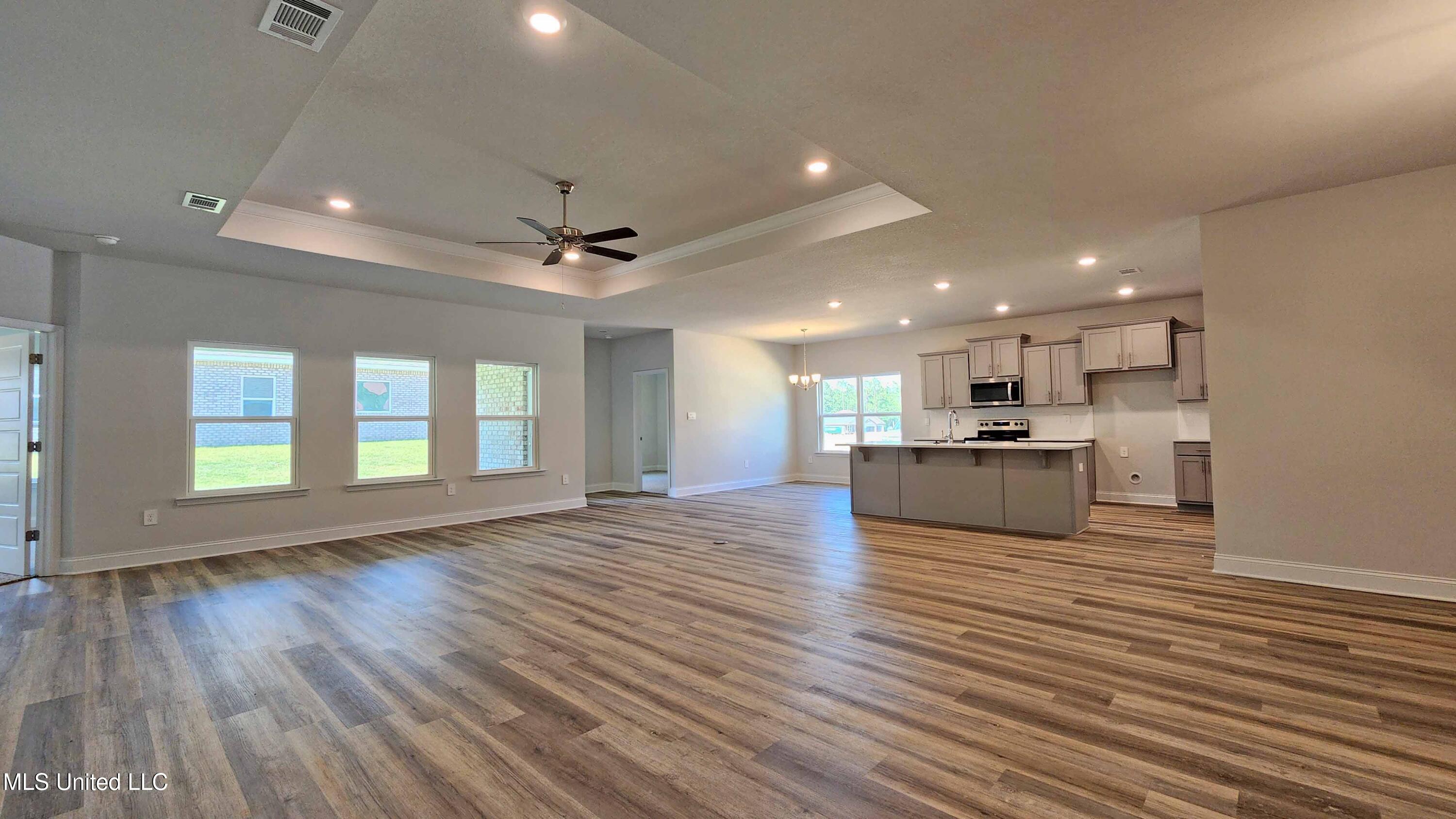 17063 River Hills Drive, Gulfport, Mississippi image 11