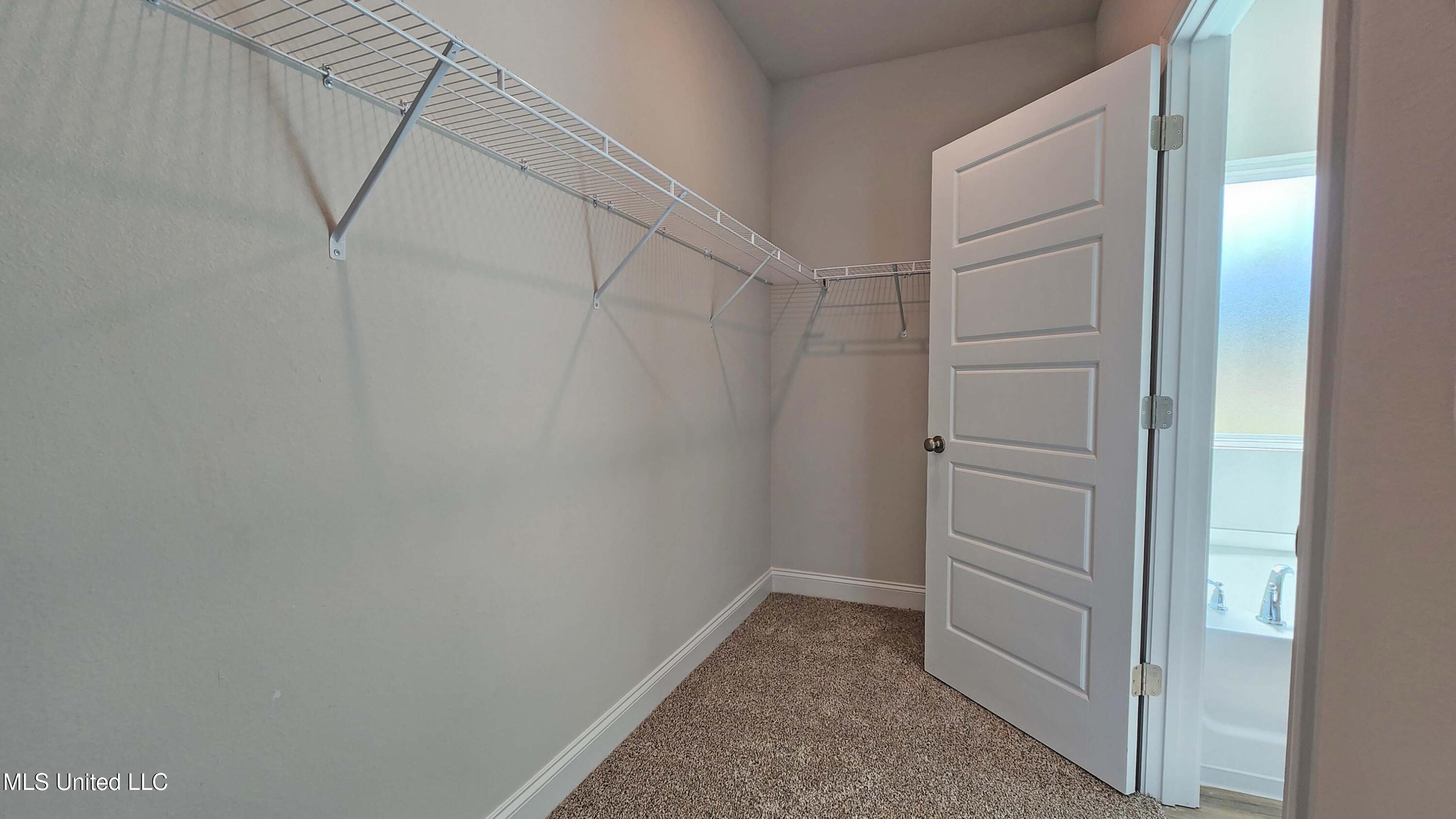17063 River Hills Drive, Gulfport, Mississippi image 25