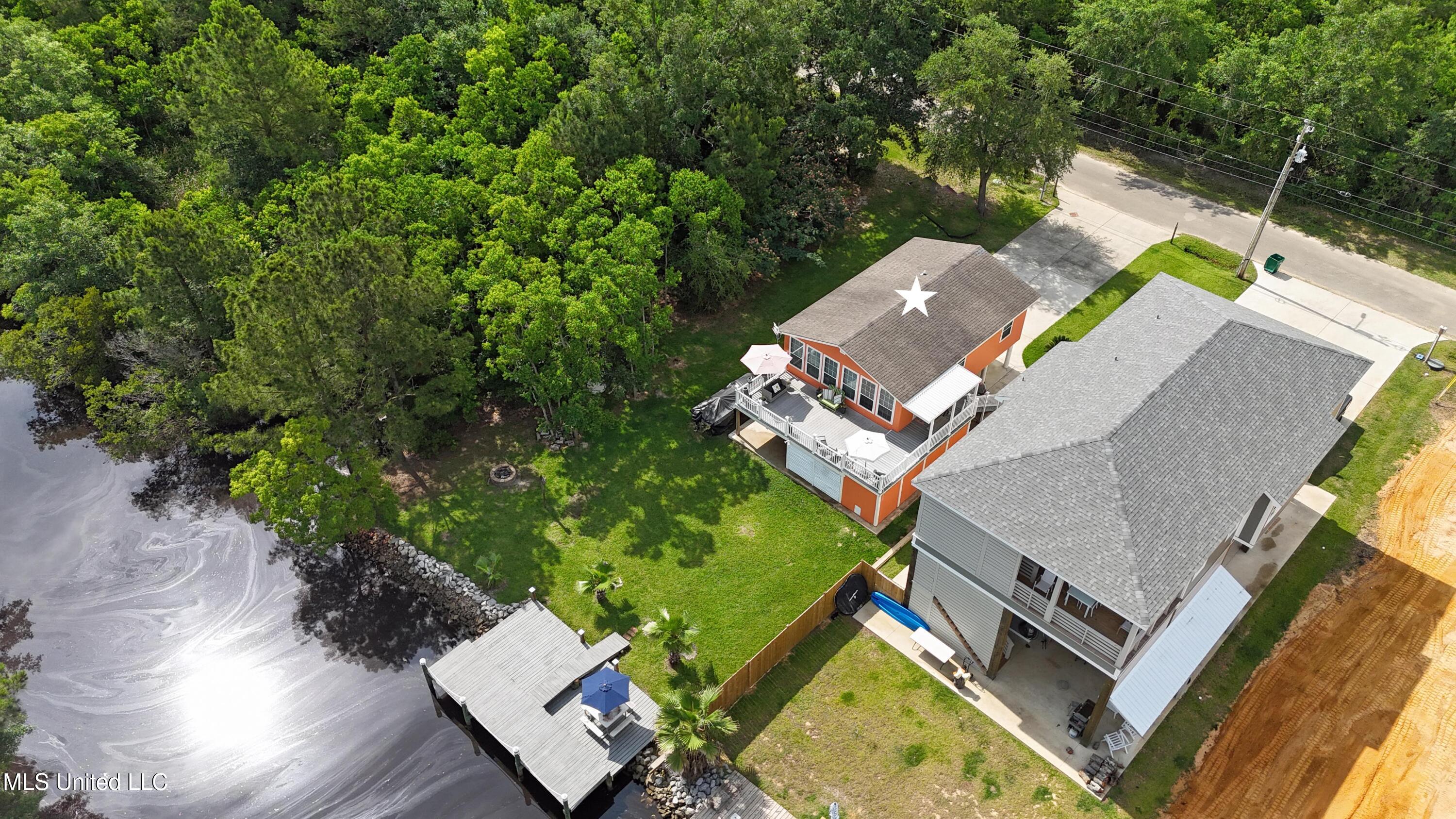 11600 Bayou View Drive, Bay Saint Louis, Mississippi image 30
