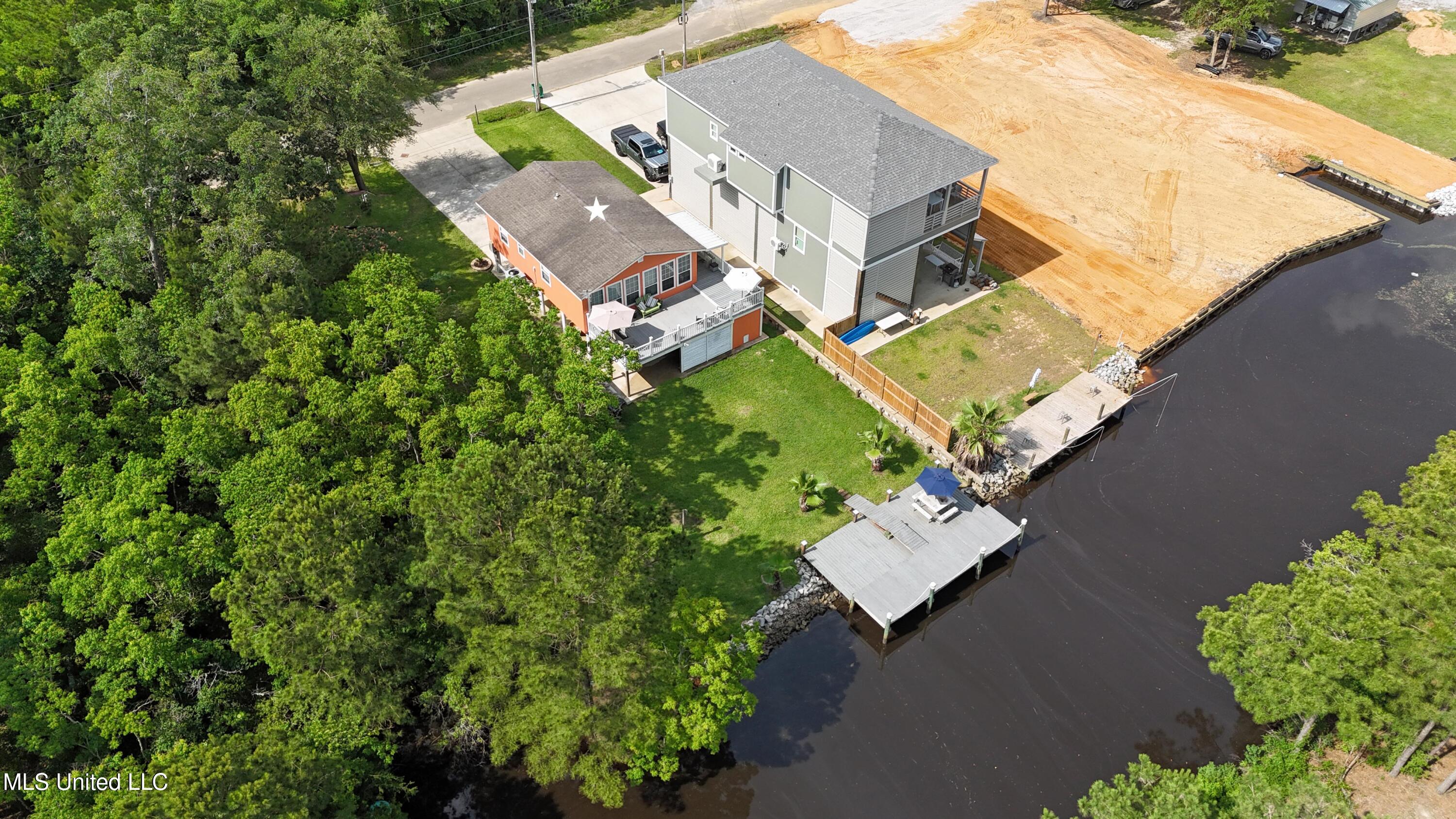 11600 Bayou View Drive, Bay Saint Louis, Mississippi image 28