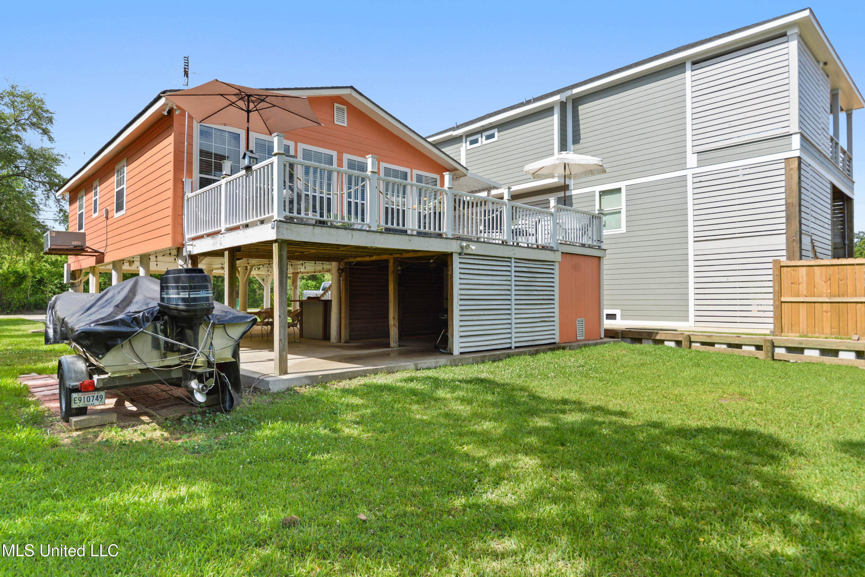 11600 Bayou View Drive, Bay Saint Louis, Mississippi image 1