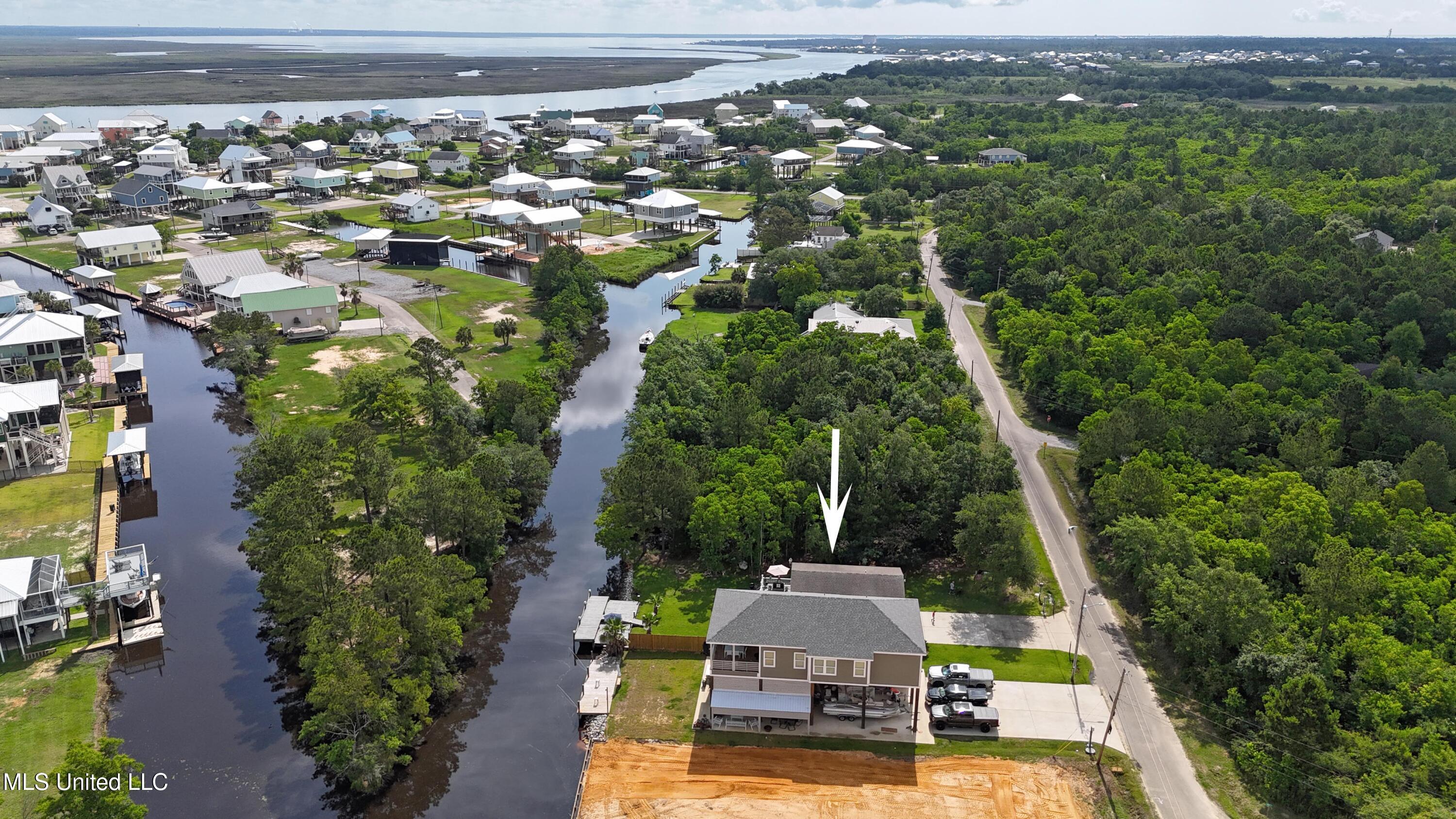 11600 Bayou View Drive, Bay Saint Louis, Mississippi image 36
